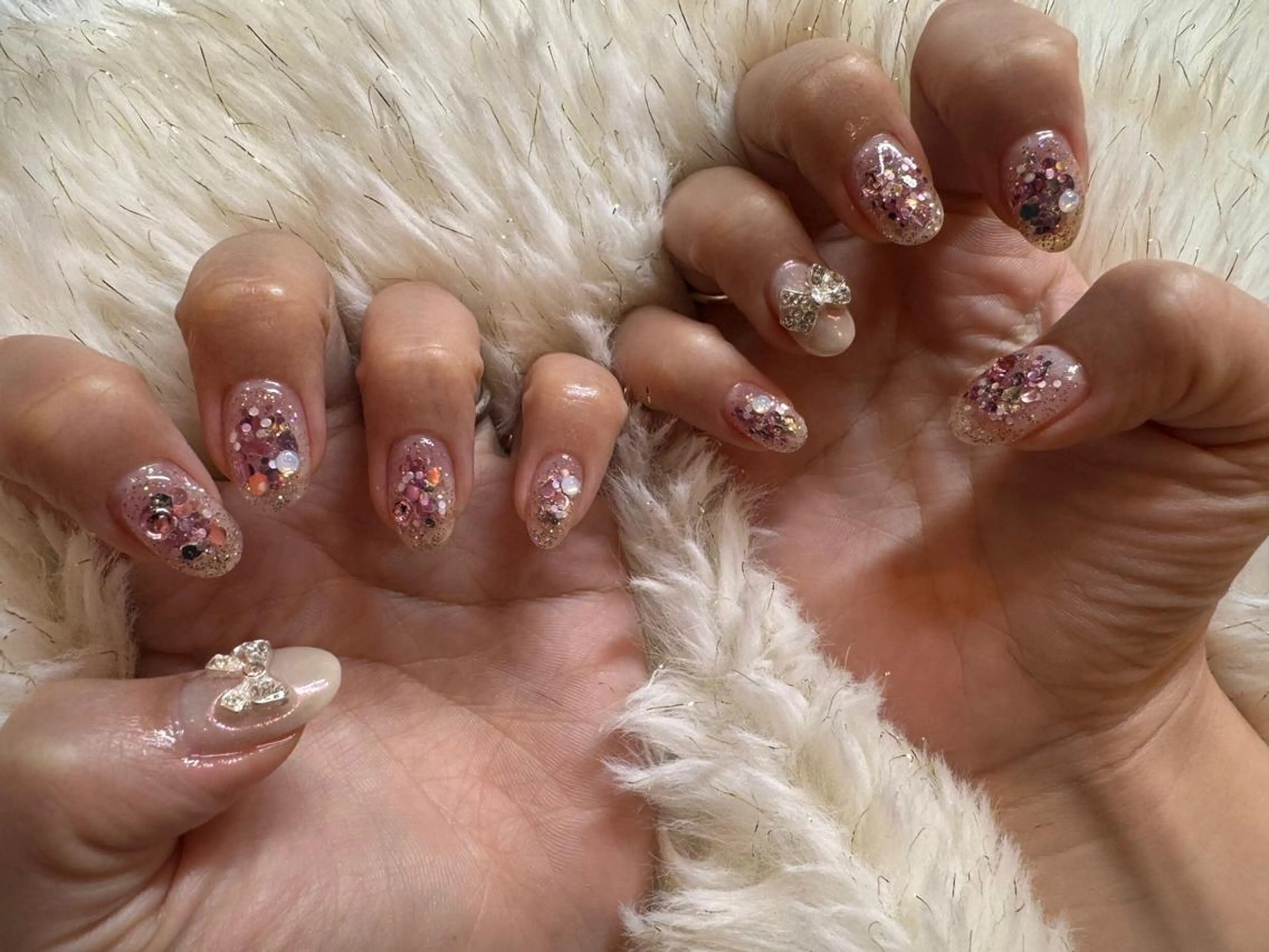 ネイル 【山岡】 ロイヤル•セラピストのネイルデザイン