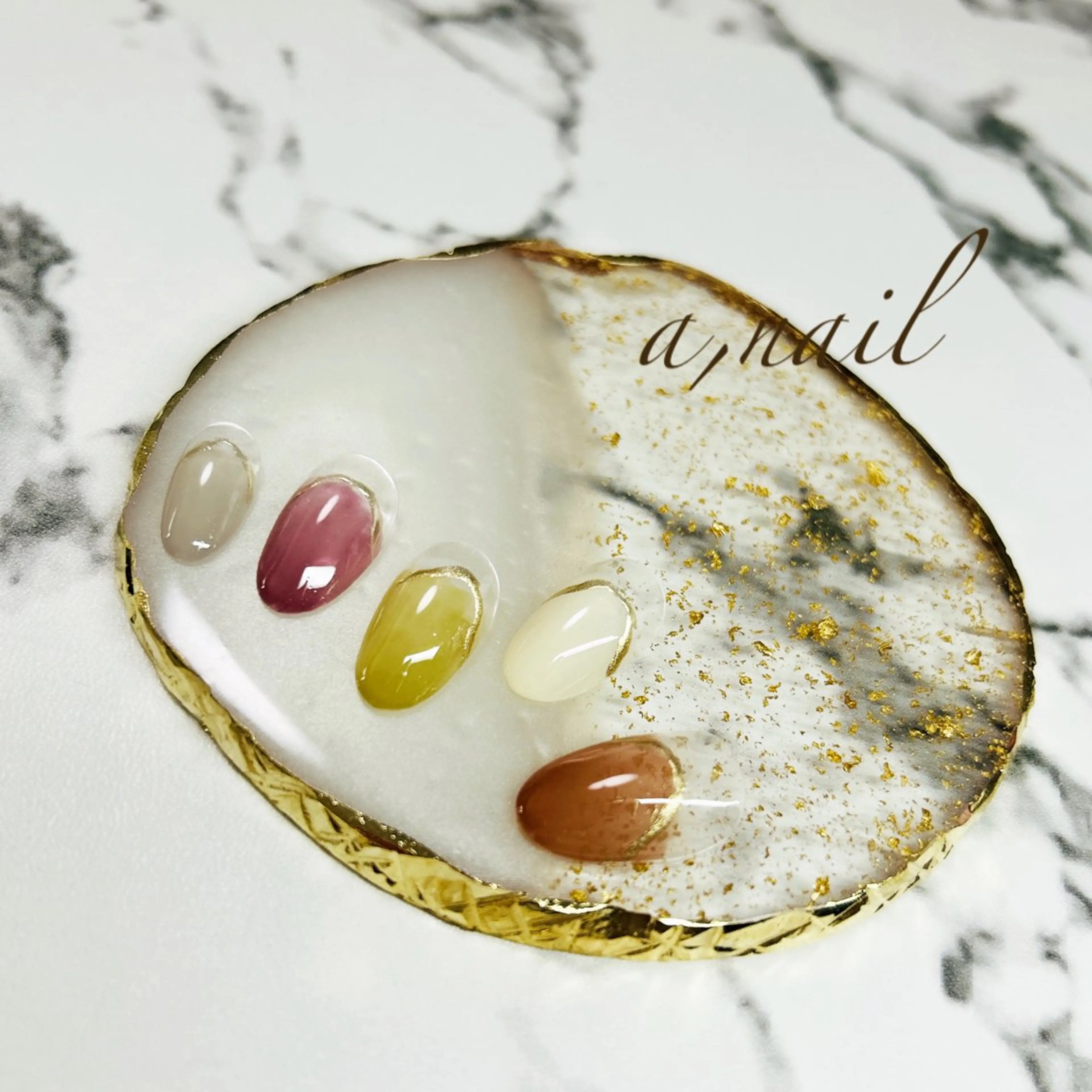 ネイル フレンチネイル ジェルネイル グラデーション ミラーネイル ワンカラーネイル ハンドネイル ネイルサロン エーネイルのネイルデザイン