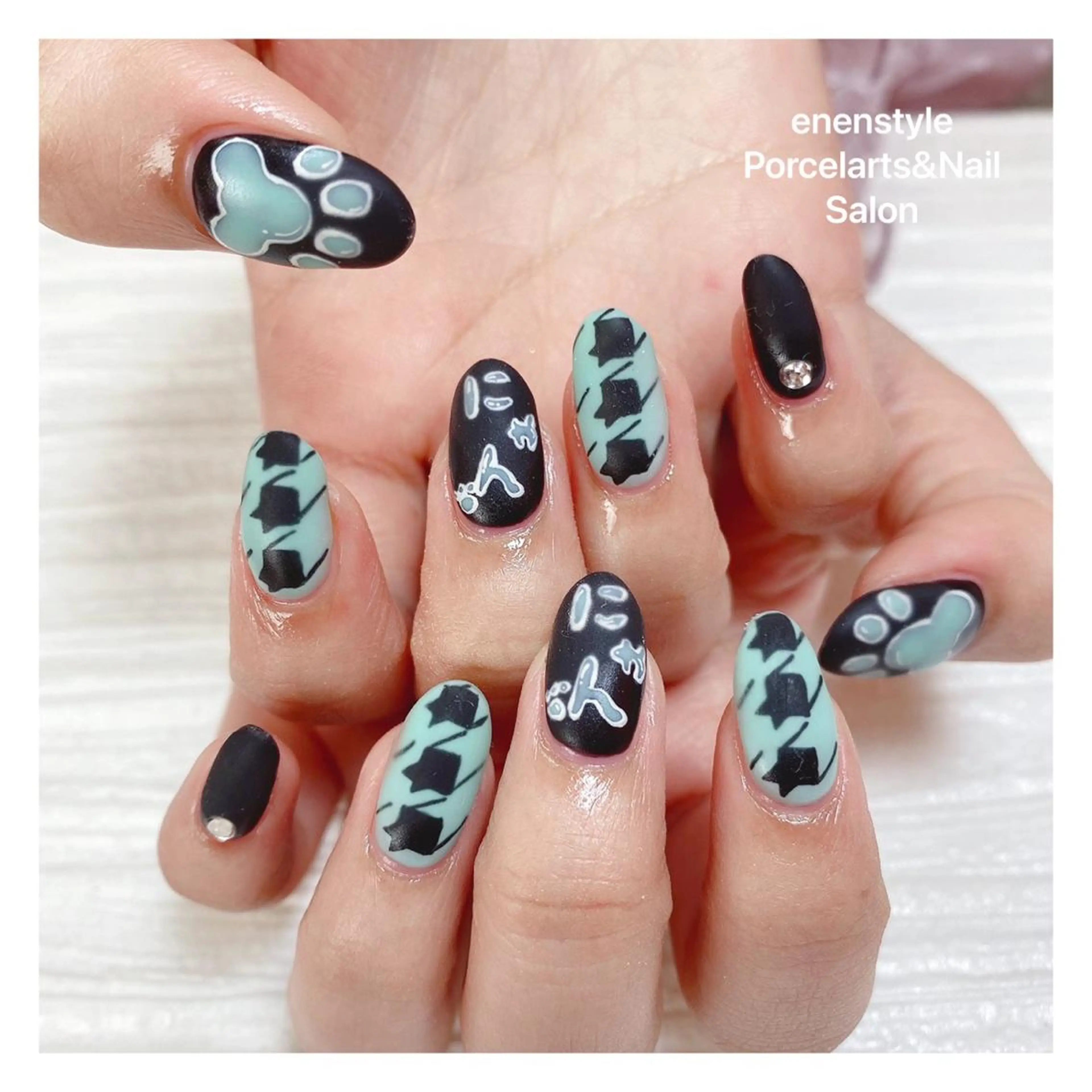 ミディアム ネイル ハンドネイル 👑enen style👑のネイルデザイン