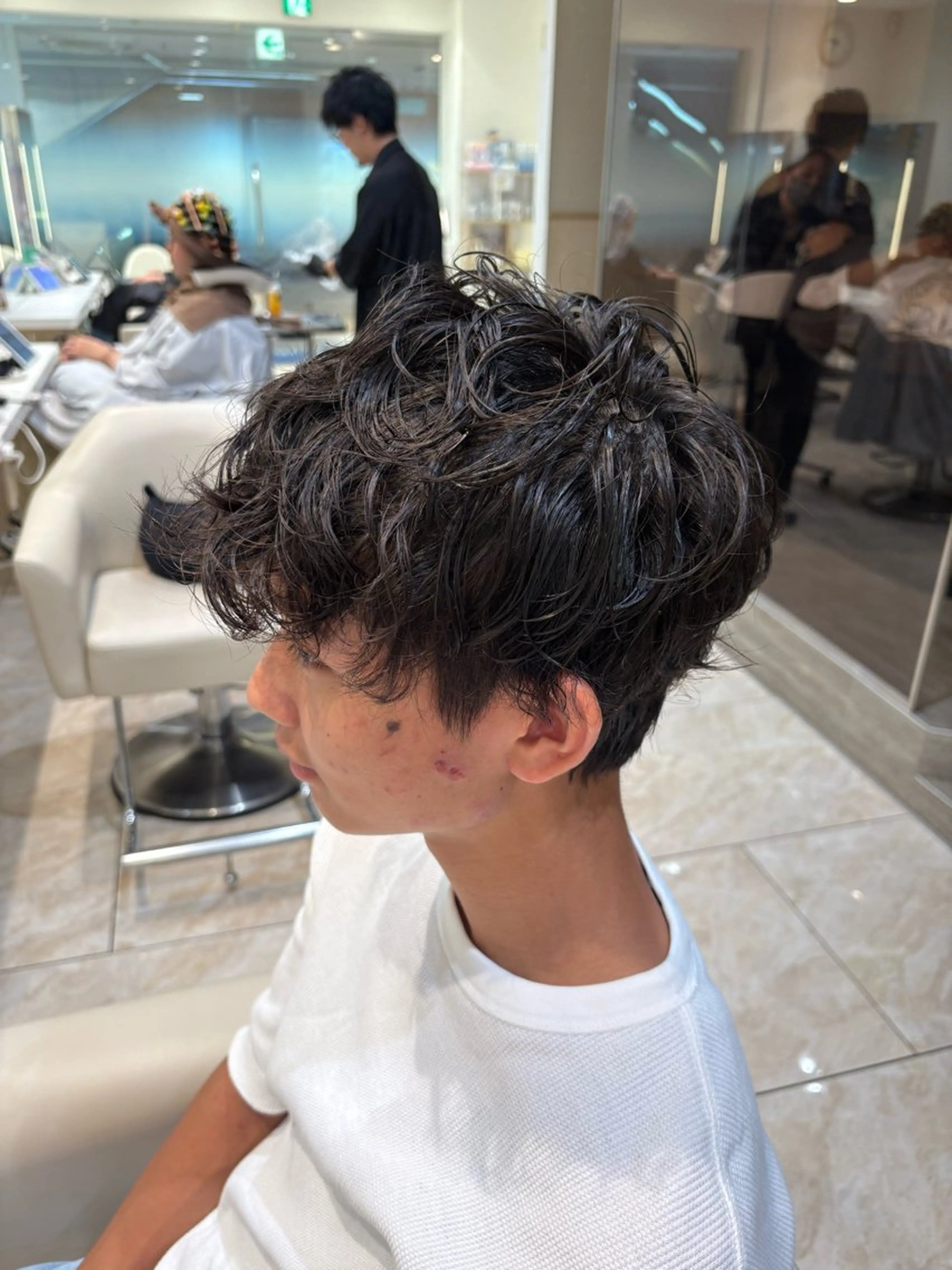 【お任せ頂ける方限定！✨️】【かっこよくなりたい！】カット+パーマの写真