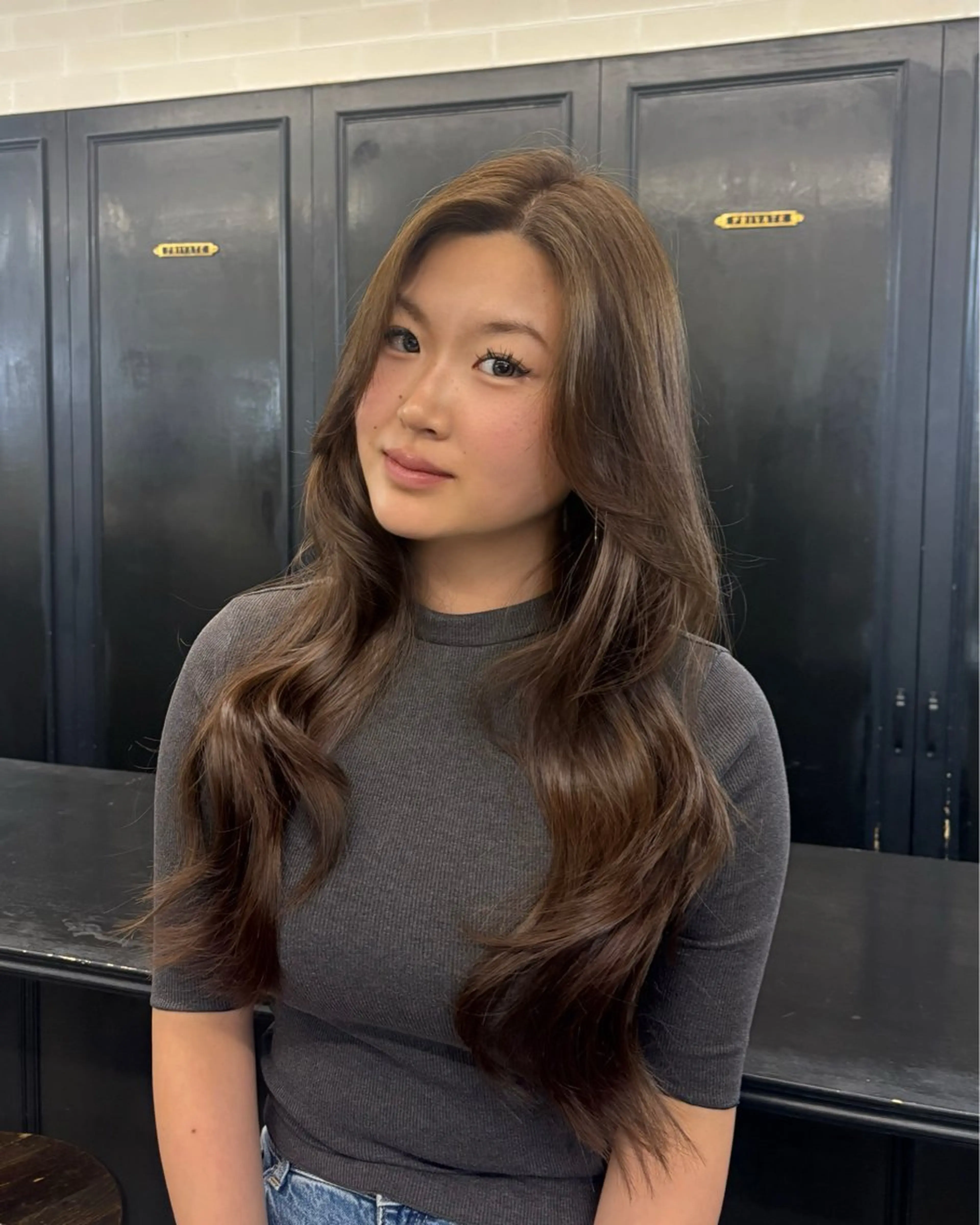 ロング カラー ヘアカラー トリートメント オリーブベージュ 🫒🩶Rianaのヘアスタイル