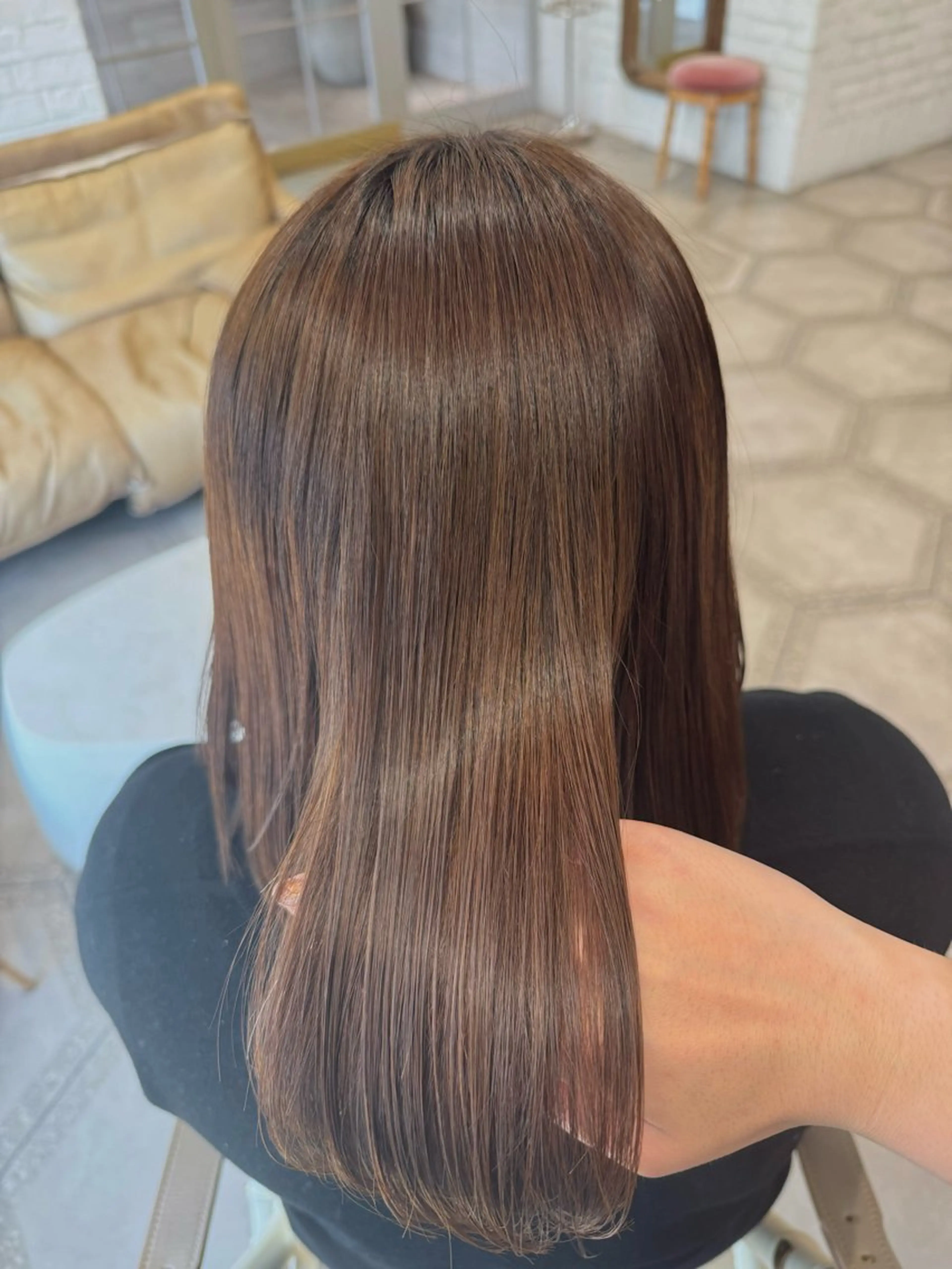 ミディアム 縮毛矯正 トリートメント カット ヘアカラー 縮毛矯正 トリートメント 堀江美容室 千晶のヘアスタイル