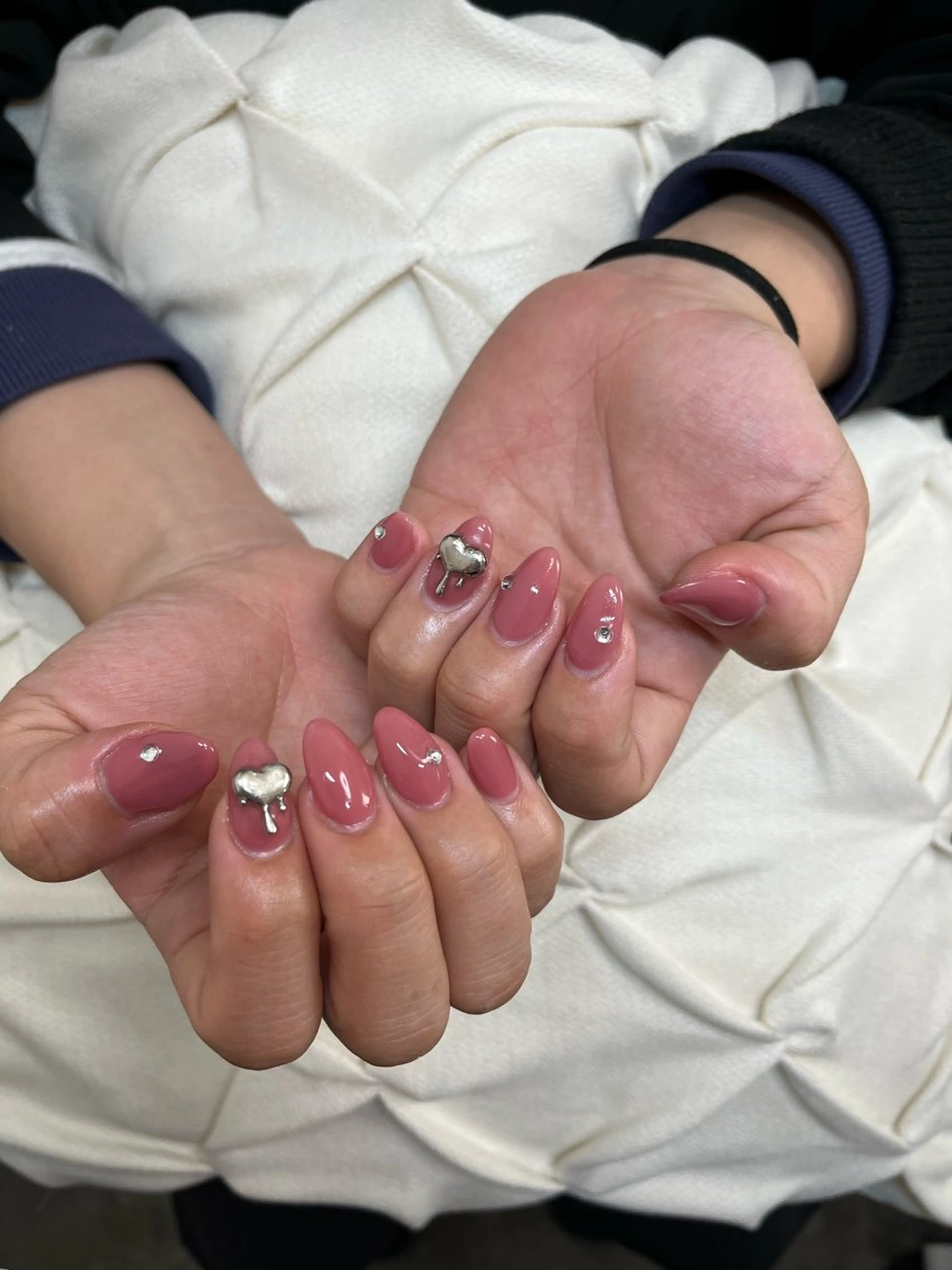 ネイル ハンドネイル nail.salon .Reversalのネイルデザイン