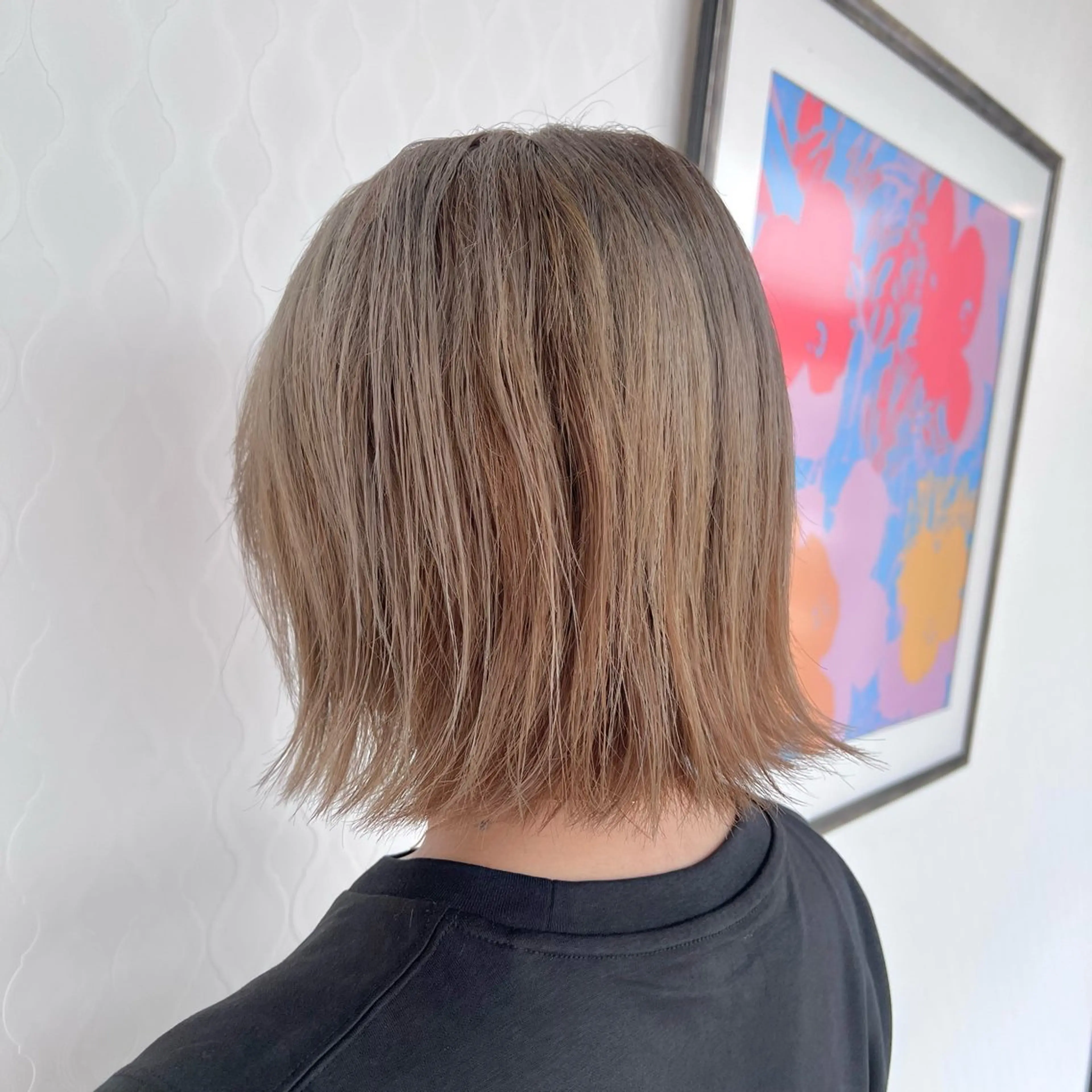 ミディアム カラー ブリーチ グレージュ CA-PETZ 大石 ゆうなのヘアスタイル