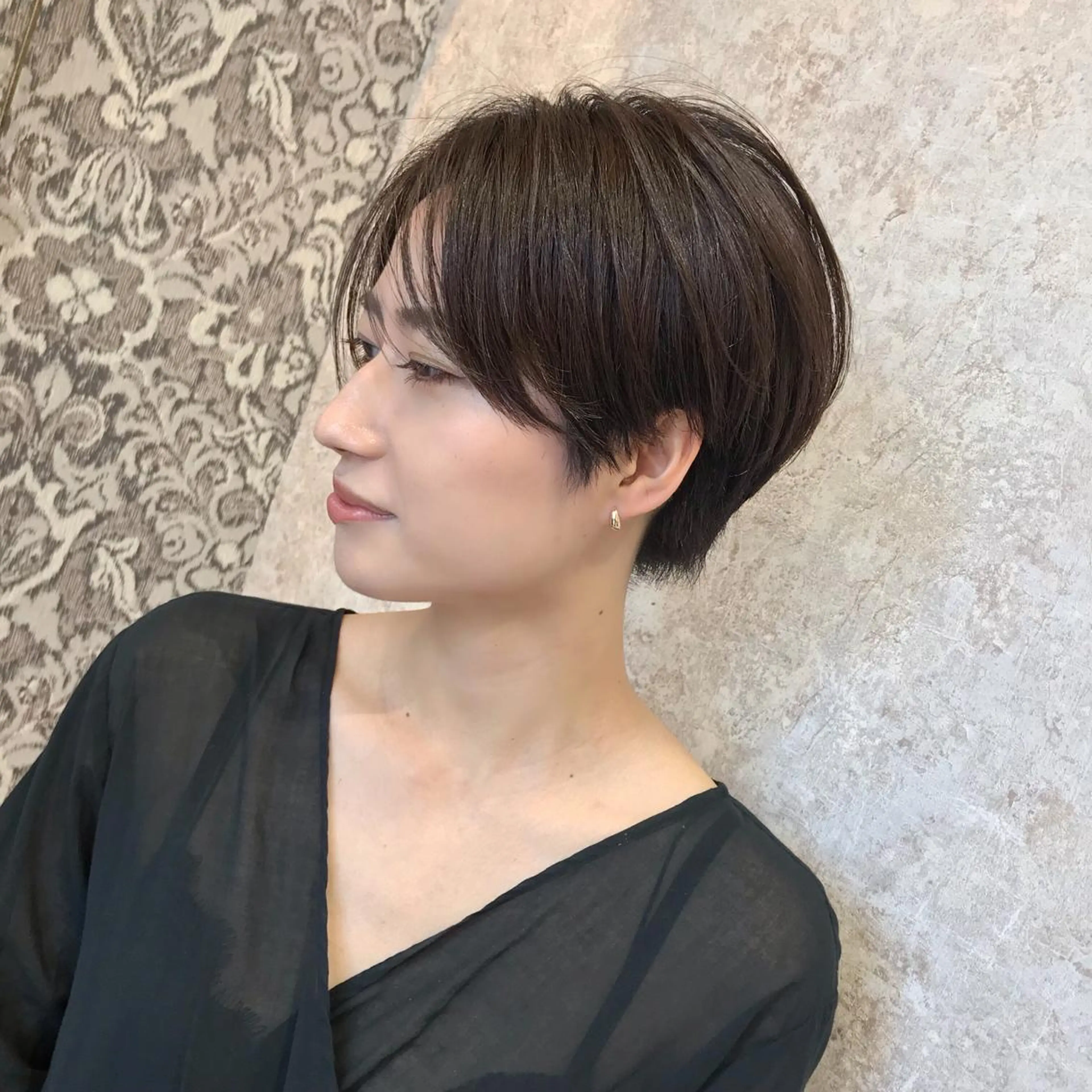 ショート カラー ショートヘア HARUNA/ミセス 大人ショートヘアのヘアスタイル