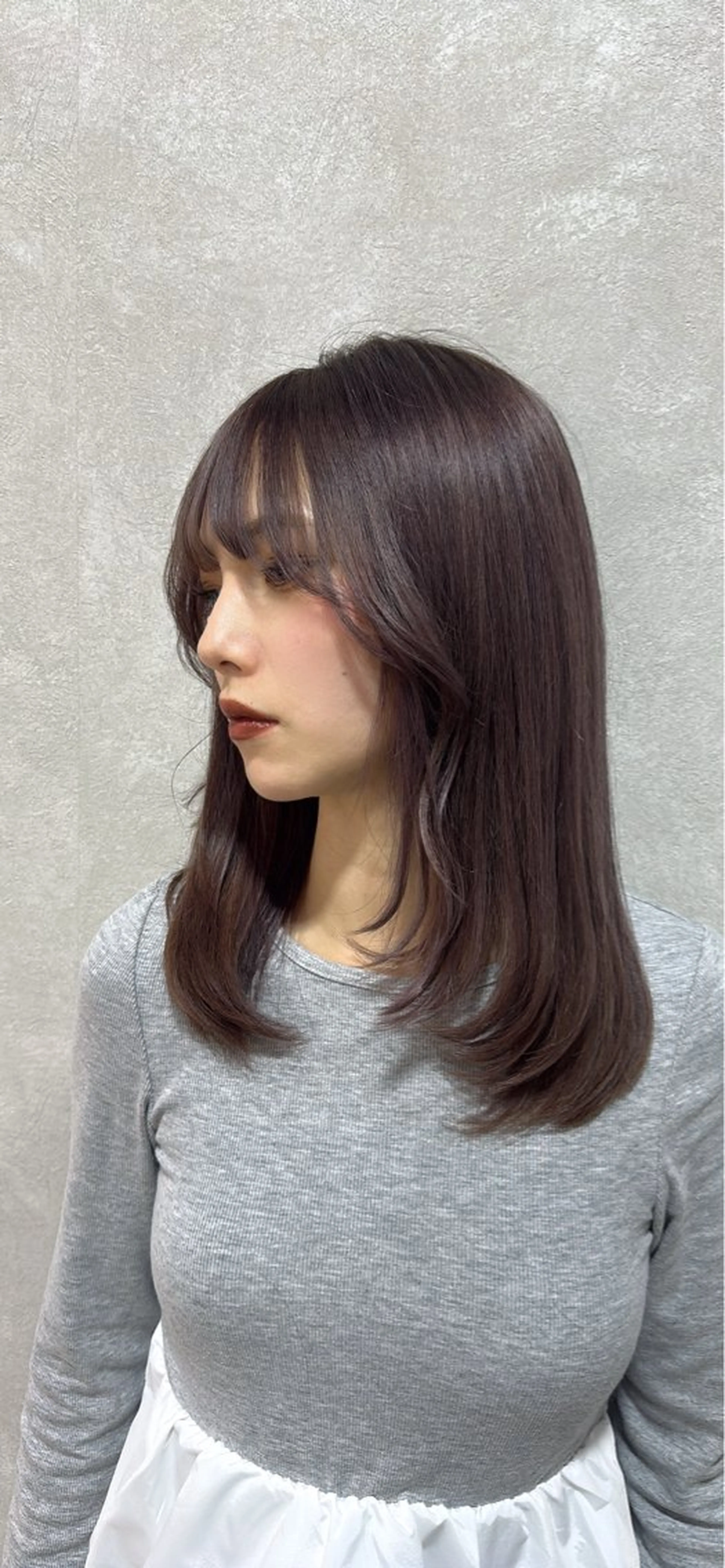 セミロング レイヤーカット カット ヘアカラー 小寺 唯希のヘアスタイル