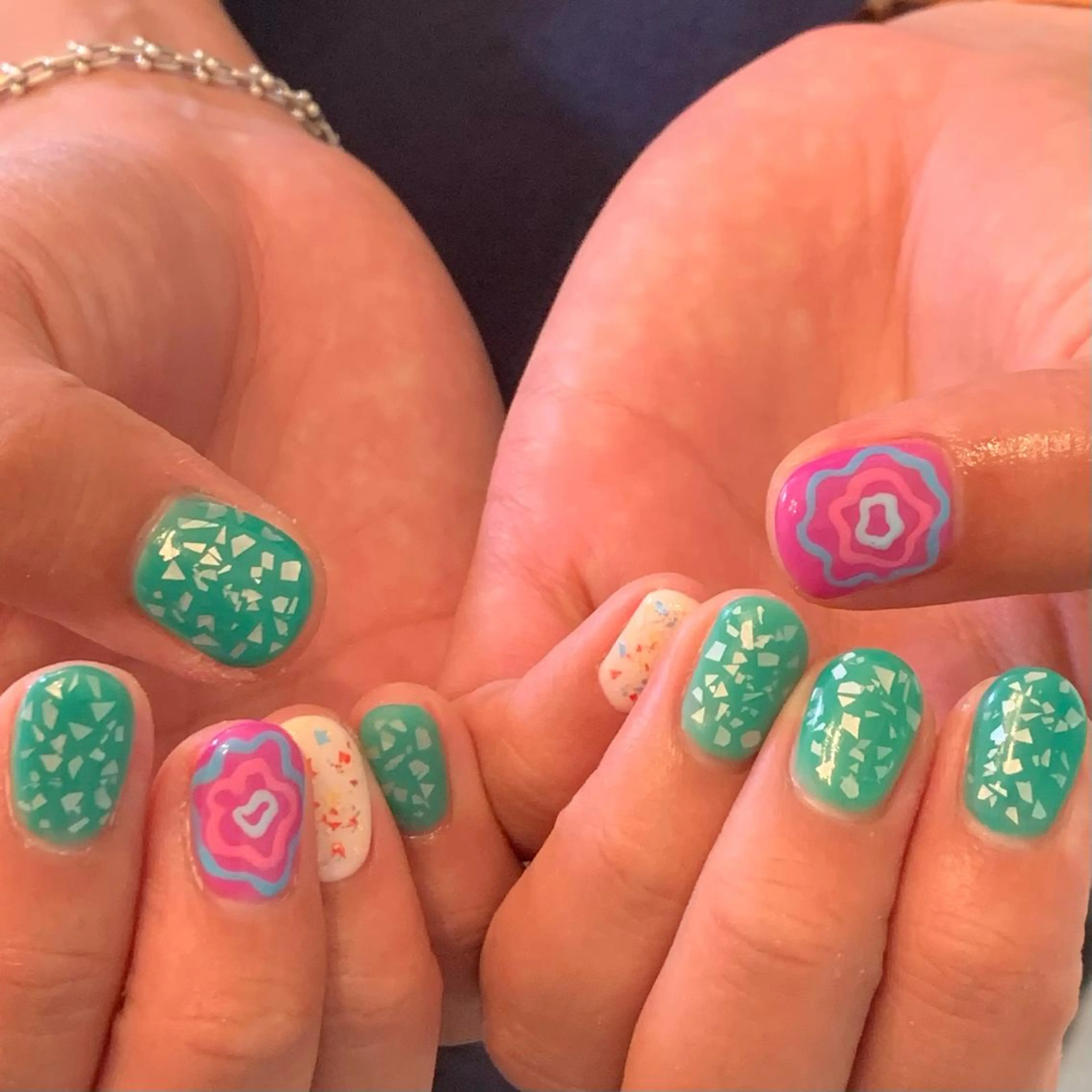 ネイル 持ち込み tamami _表参道／原宿のネイルデザイン