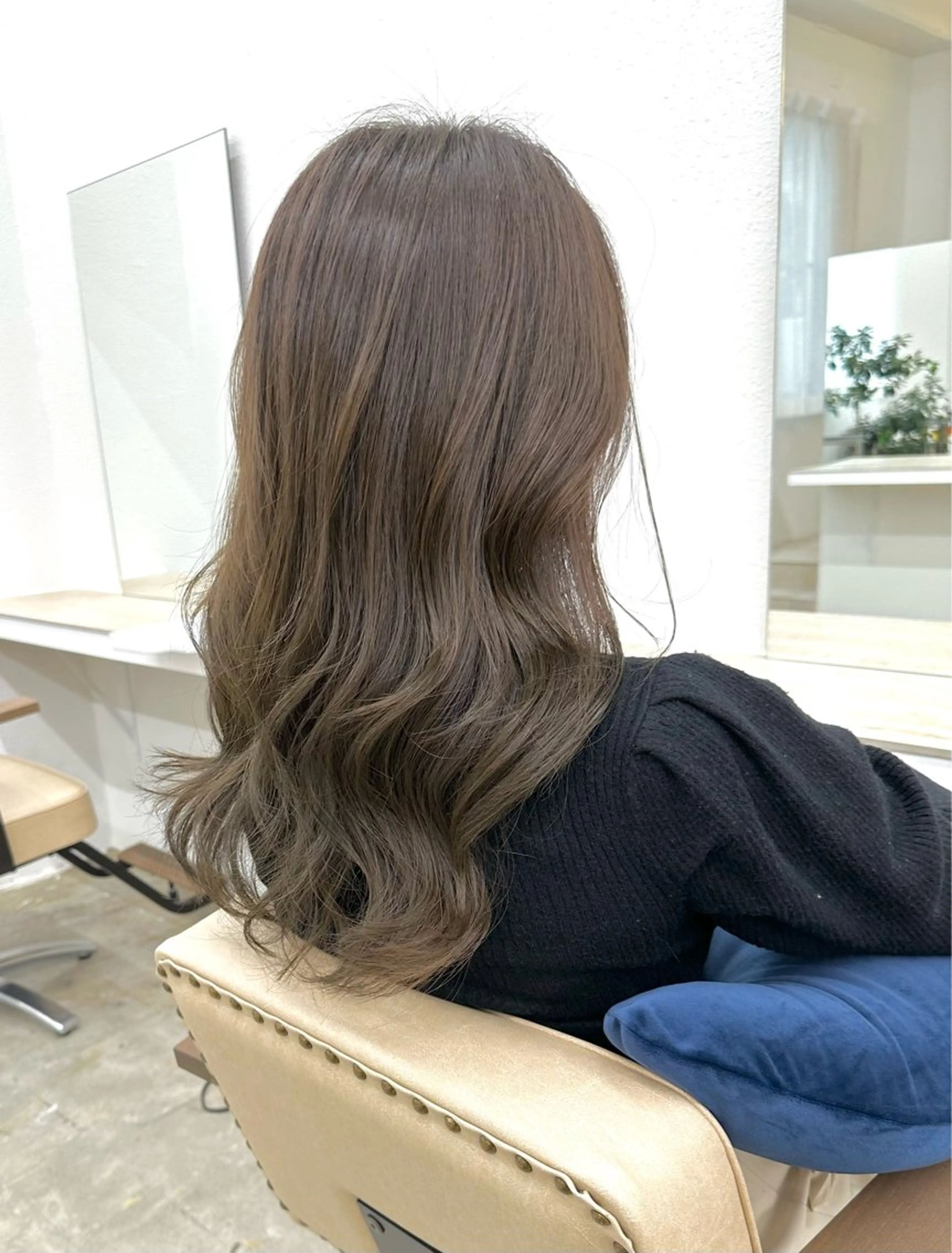 セミロング カラー ベージュカラー 透明感カラー ブリーチカラー🦋‪ 田中さくらのヘアスタイル