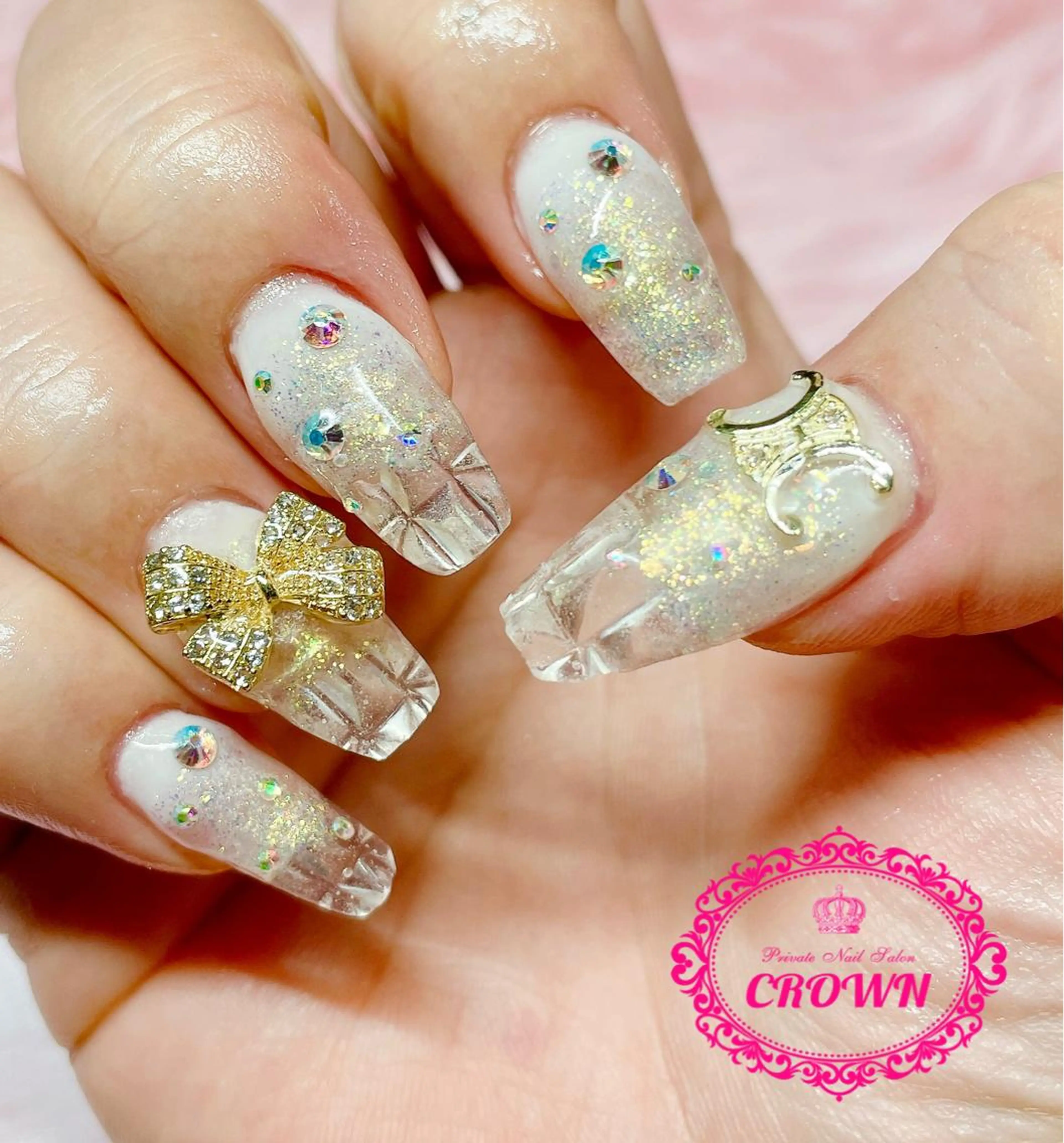 ネイル CROWN プライベートサロンのネイルデザイン