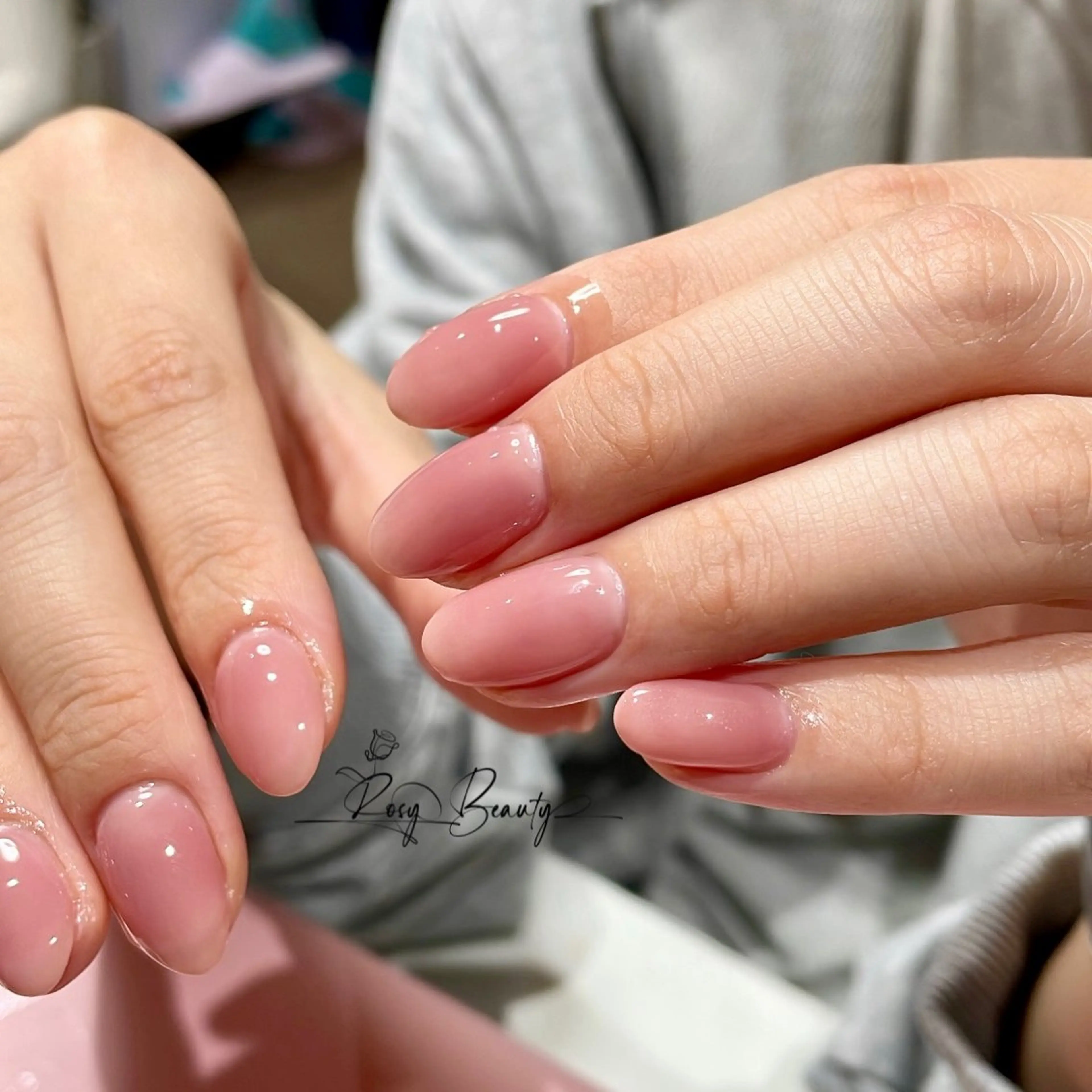 ネイル ハンドネイル RosyBeauty Salonのネイルデザイン