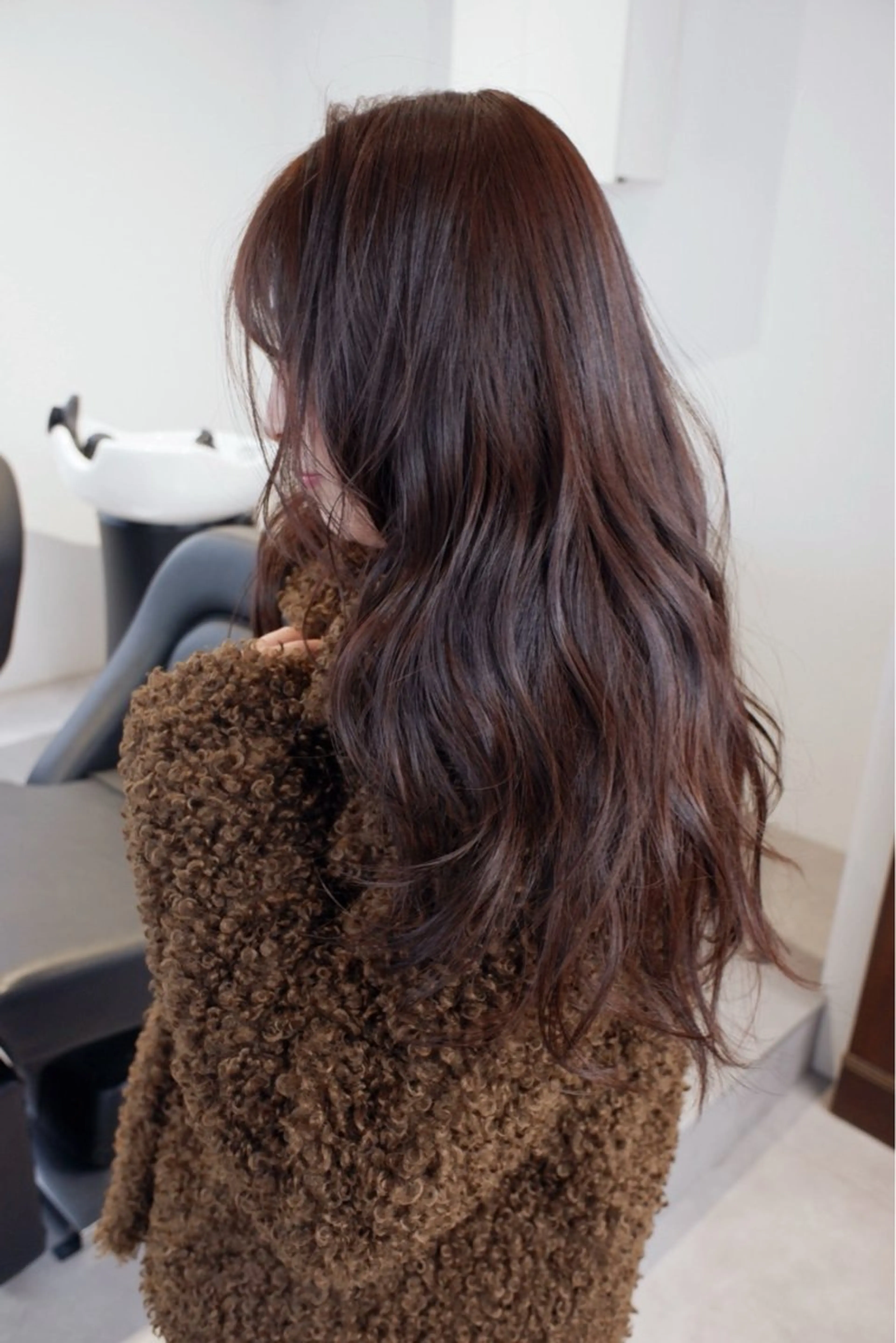 セミロング カラー 瀬利 華加のヘアスタイル