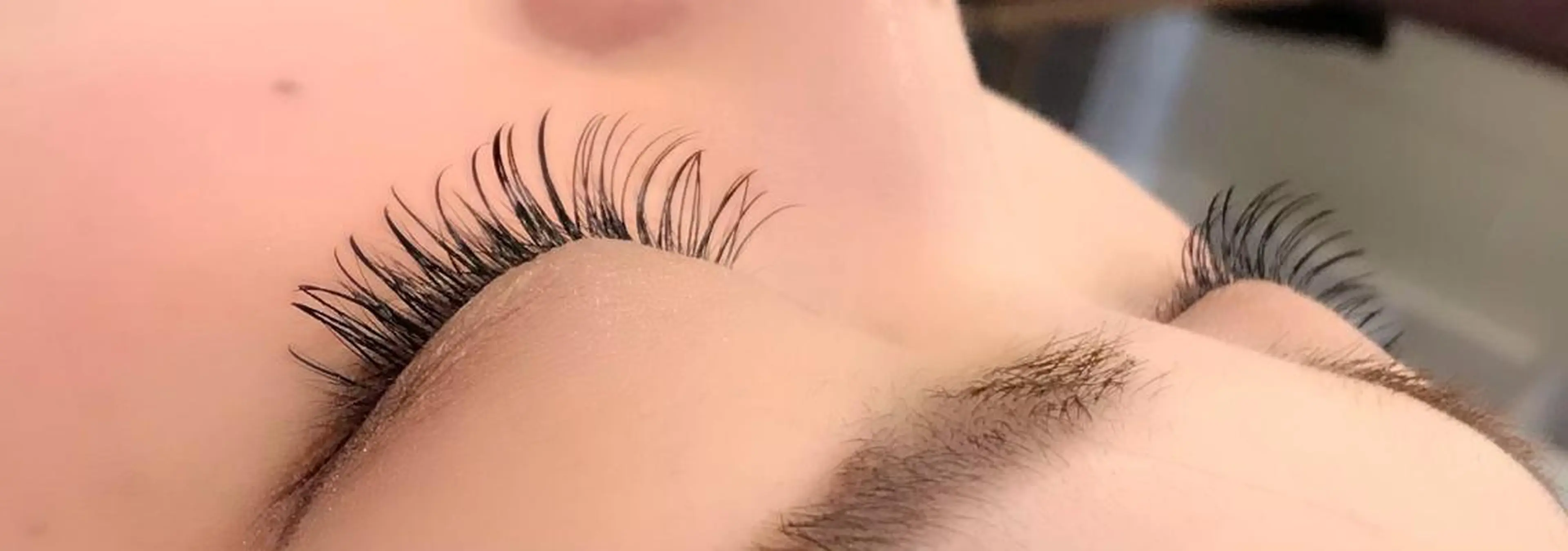 マツエク・マツパ 岡田詩織 MODE Ks松原店のヘアスタイル