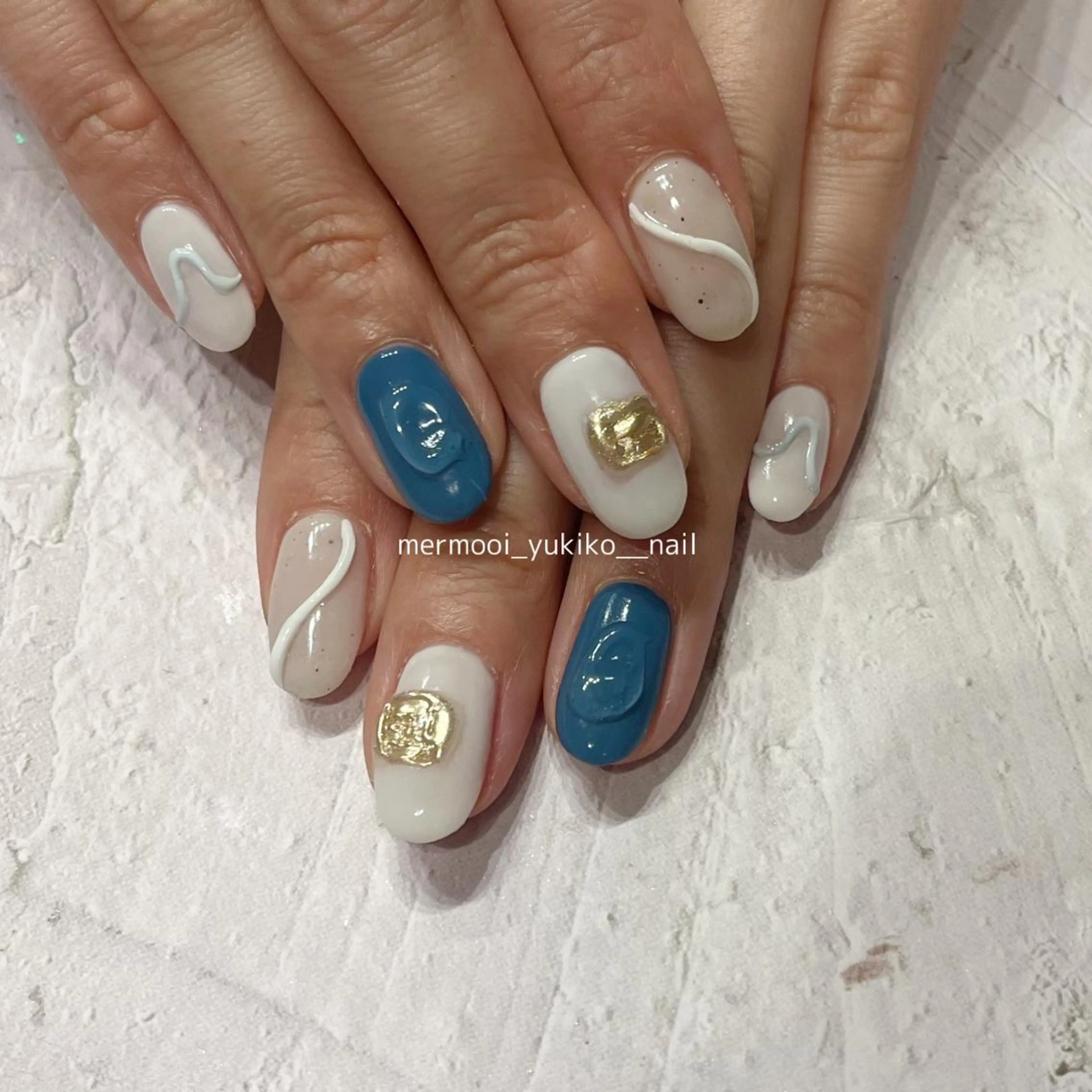 ネイル アートネイル ミラーネイル ニュアンスネイル ハンドネイル melumooi nailのネイルデザイン