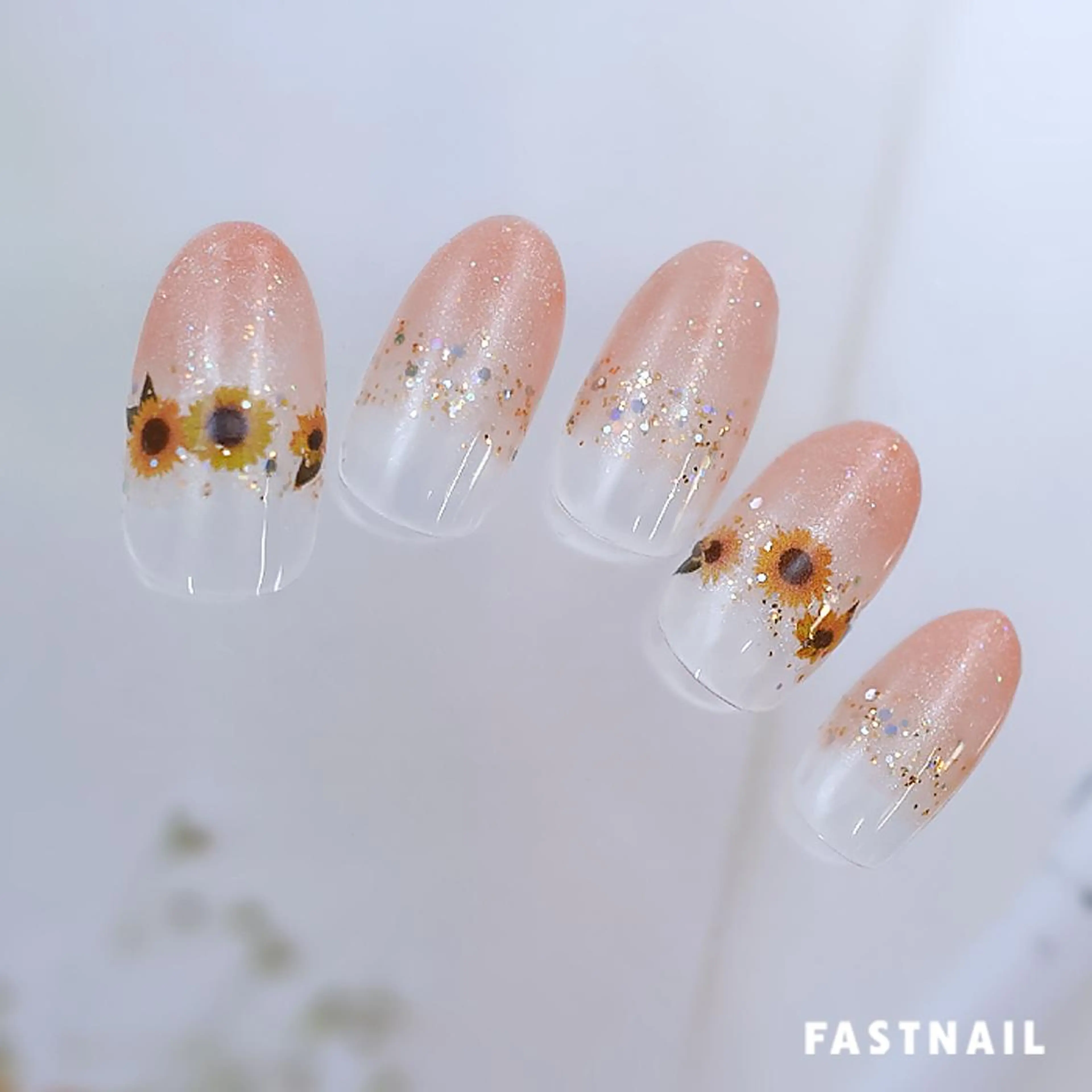 ネイル ファストネイル　ロコ 志免のネイルデザイン