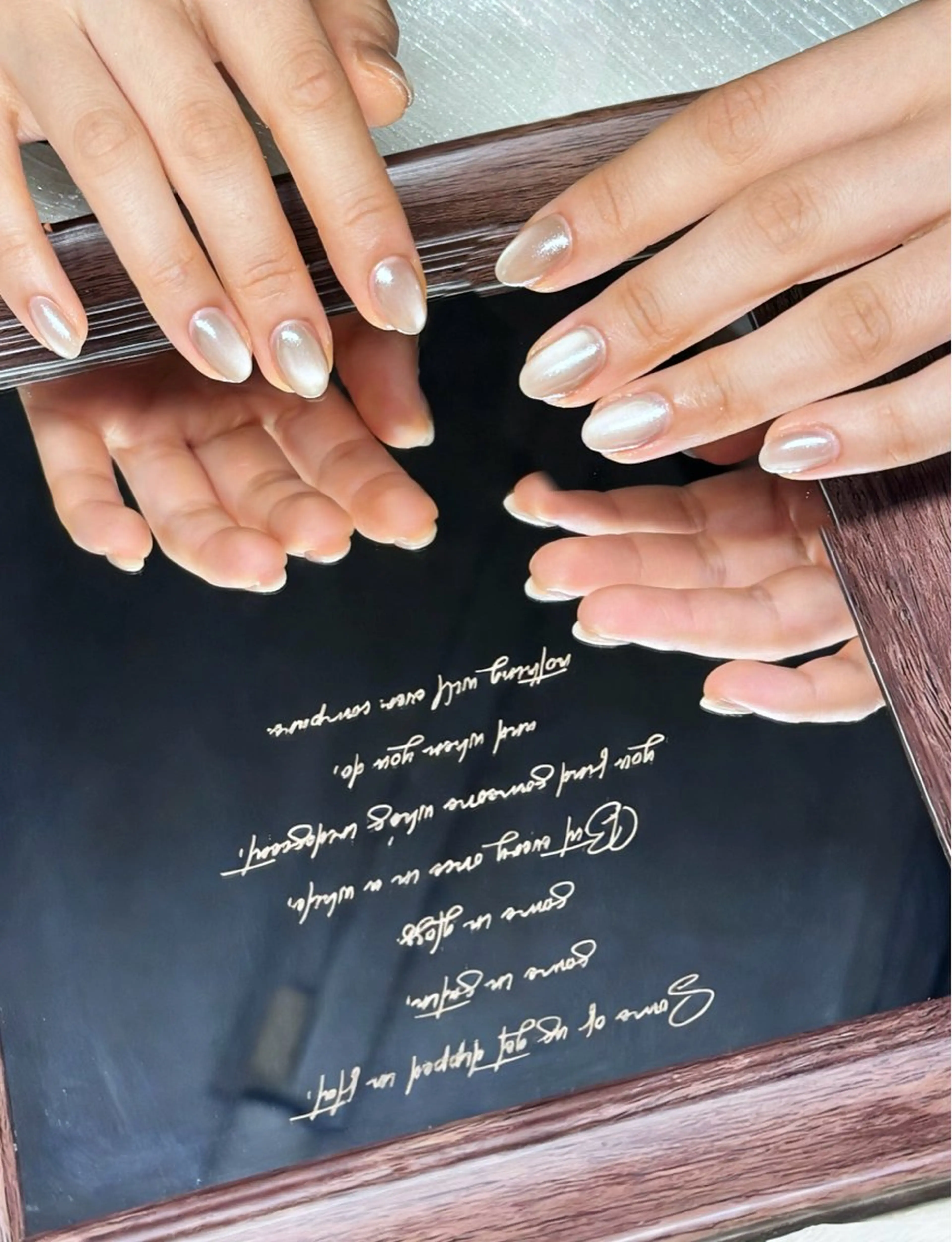 ネイル DoReMi サロン リンゴのネイルデザイン