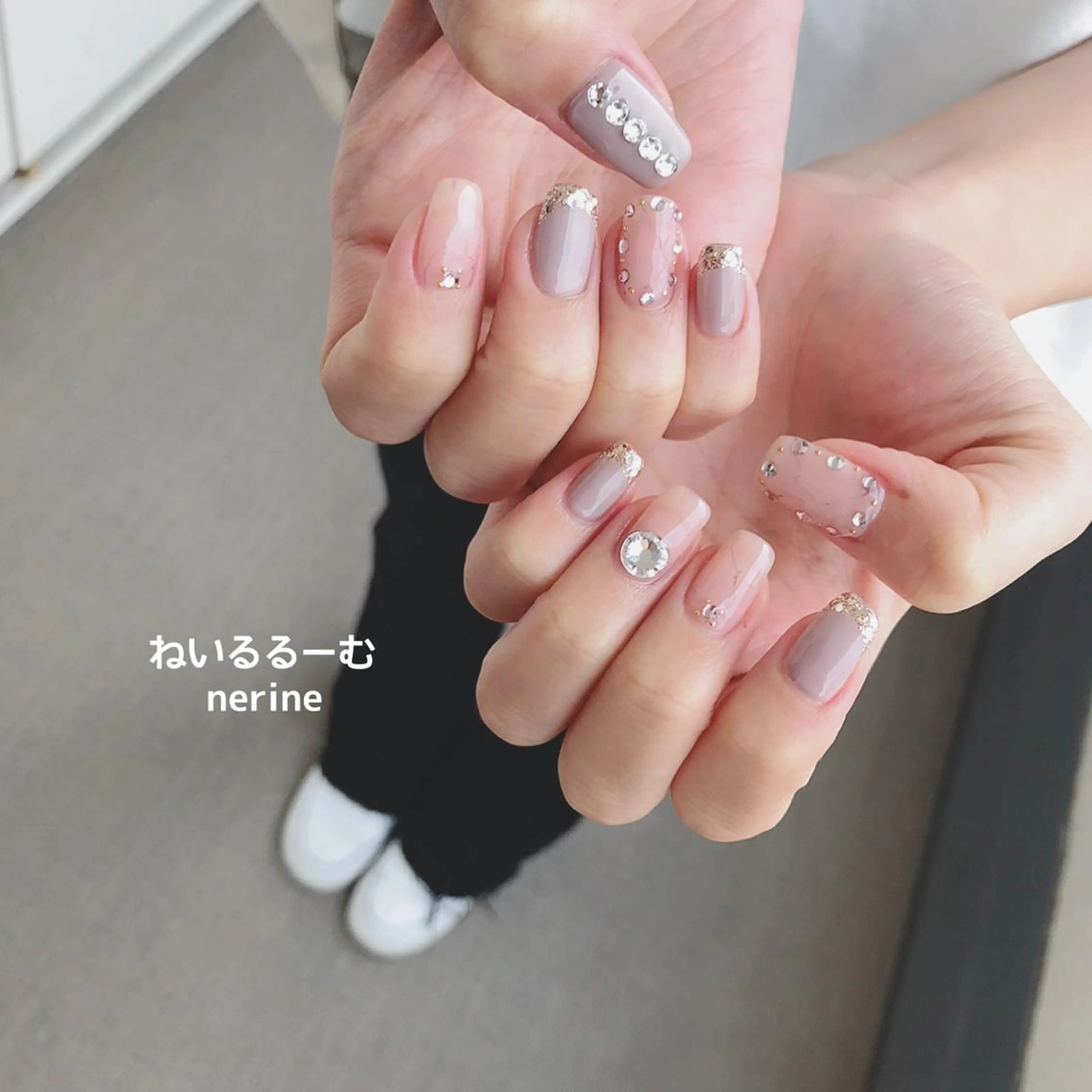 ネイル キラキラネイル NAILST Naomiのネイルデザイン