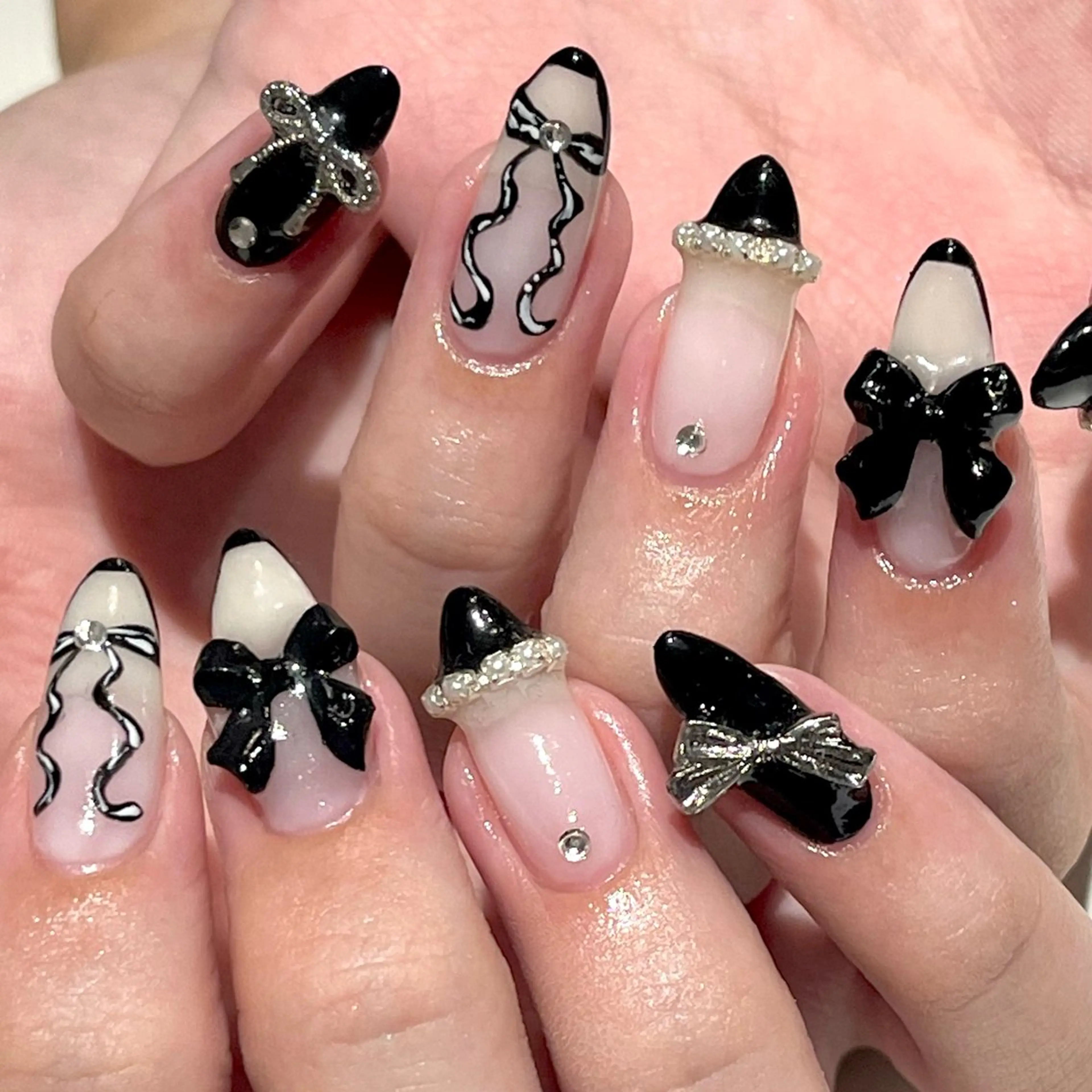 ネイル アートネイル 持ち込み 坂口 莉愛のネイルデザイン