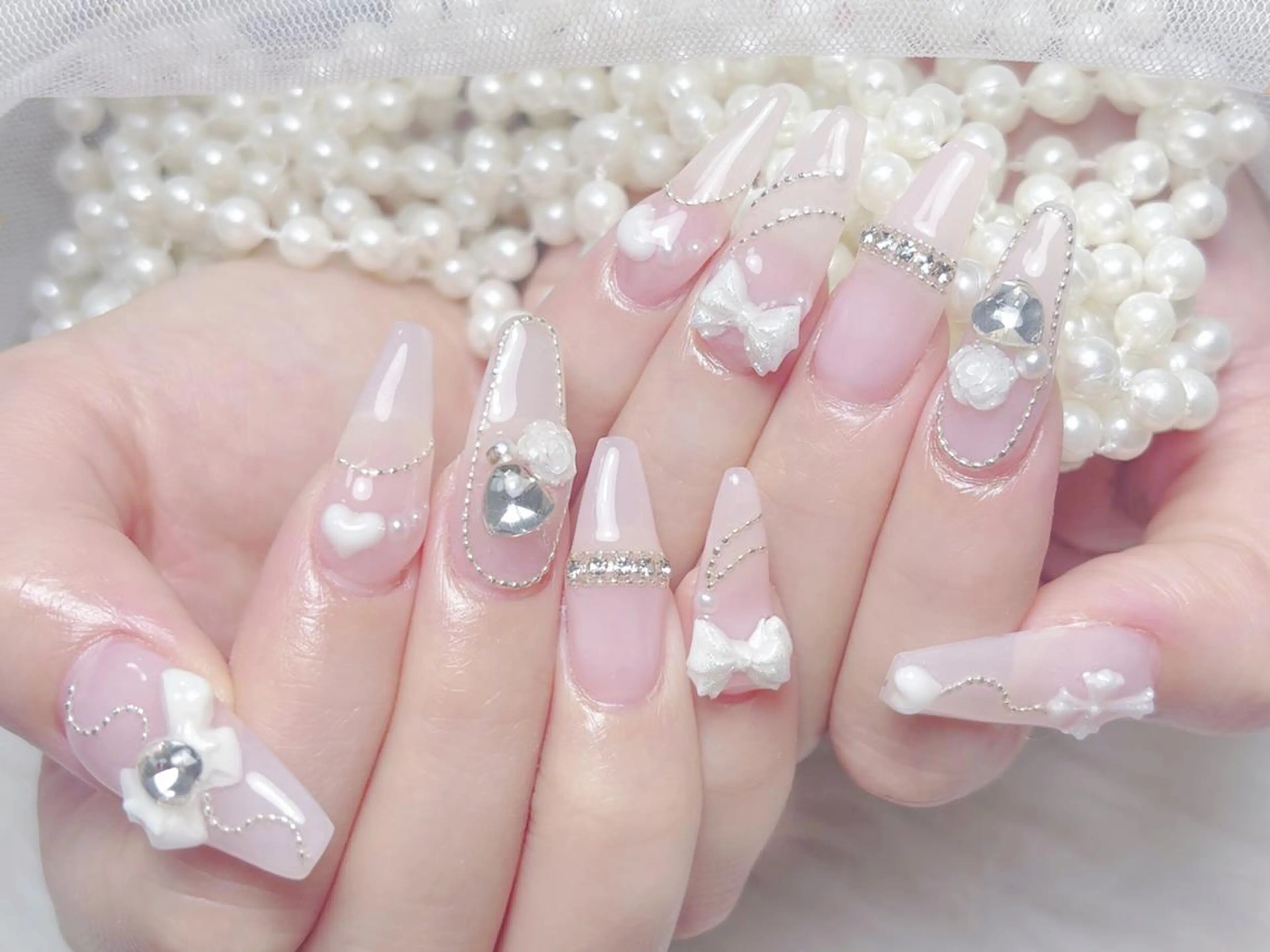 ネイル アートネイル オーロラネイル 長さ出し フットネイル ガーリー りん か🍄のネイルデザイン