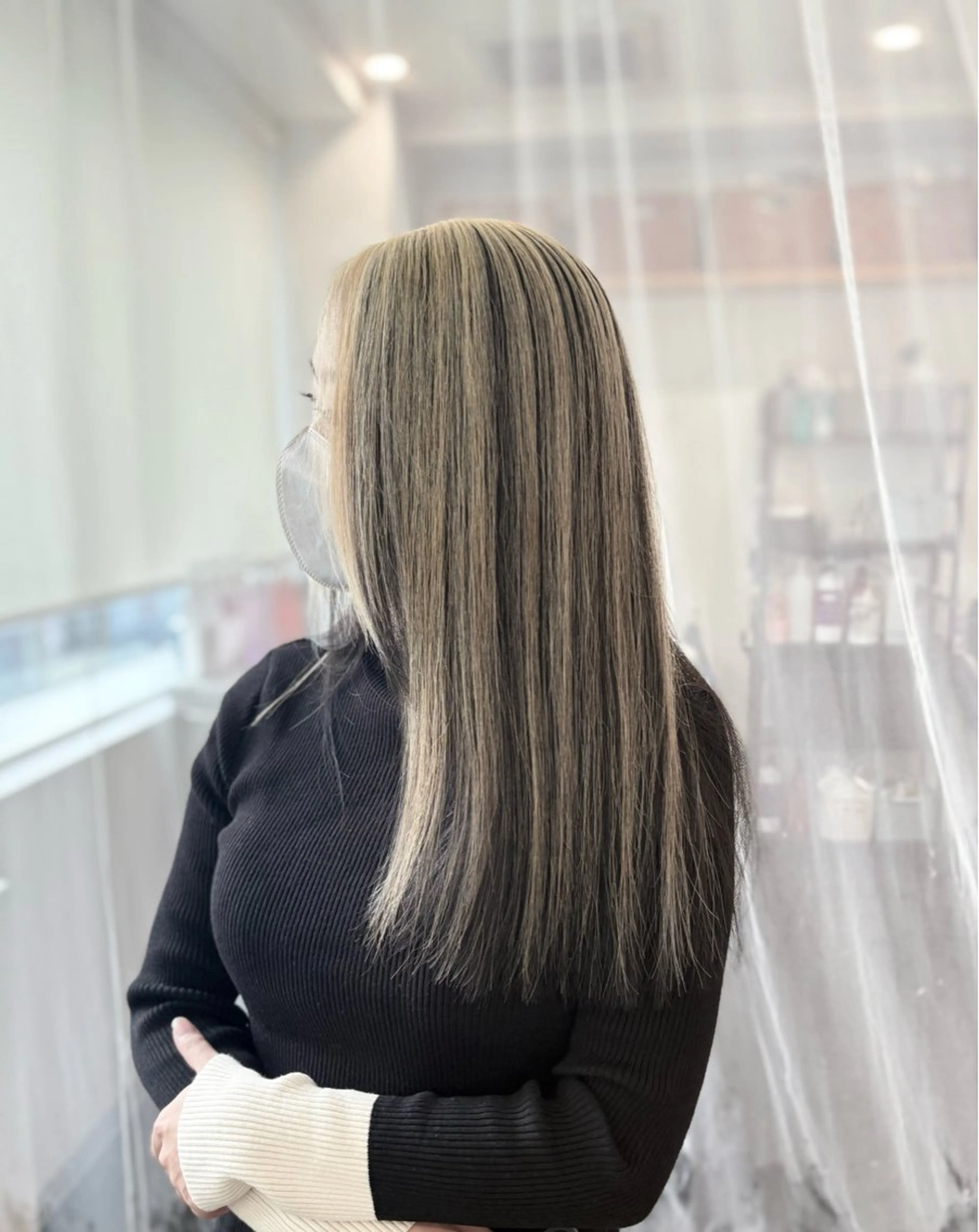 ロング カラー ヘアカラー トリートメント GaKu/ハイトーン /ブリーチ/レイヤーのヘアスタイル