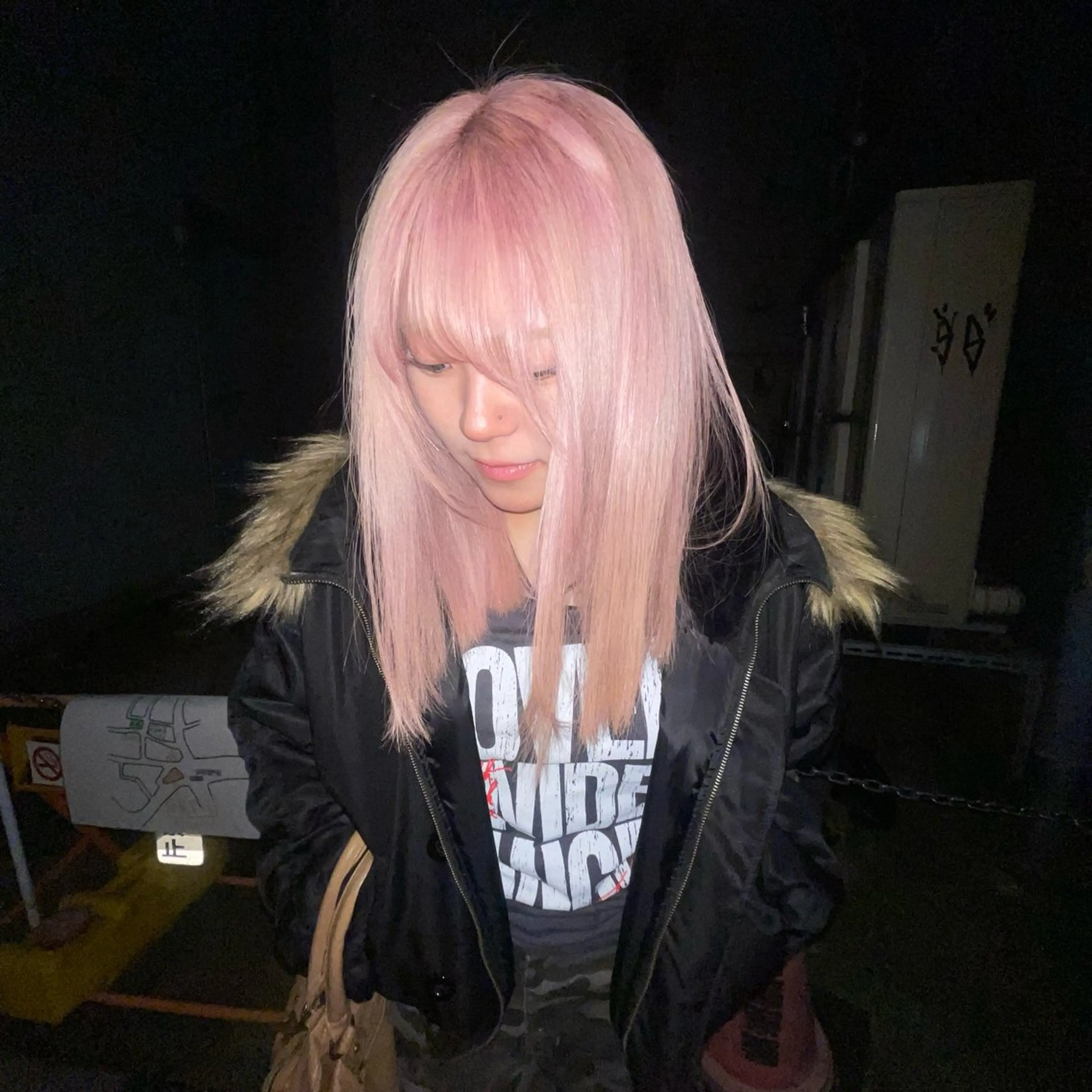 セミロング カラー L&Co. BY LUCKHAIR所属・ブリーチ✧︎デザイン ゆうのヘアスタイル