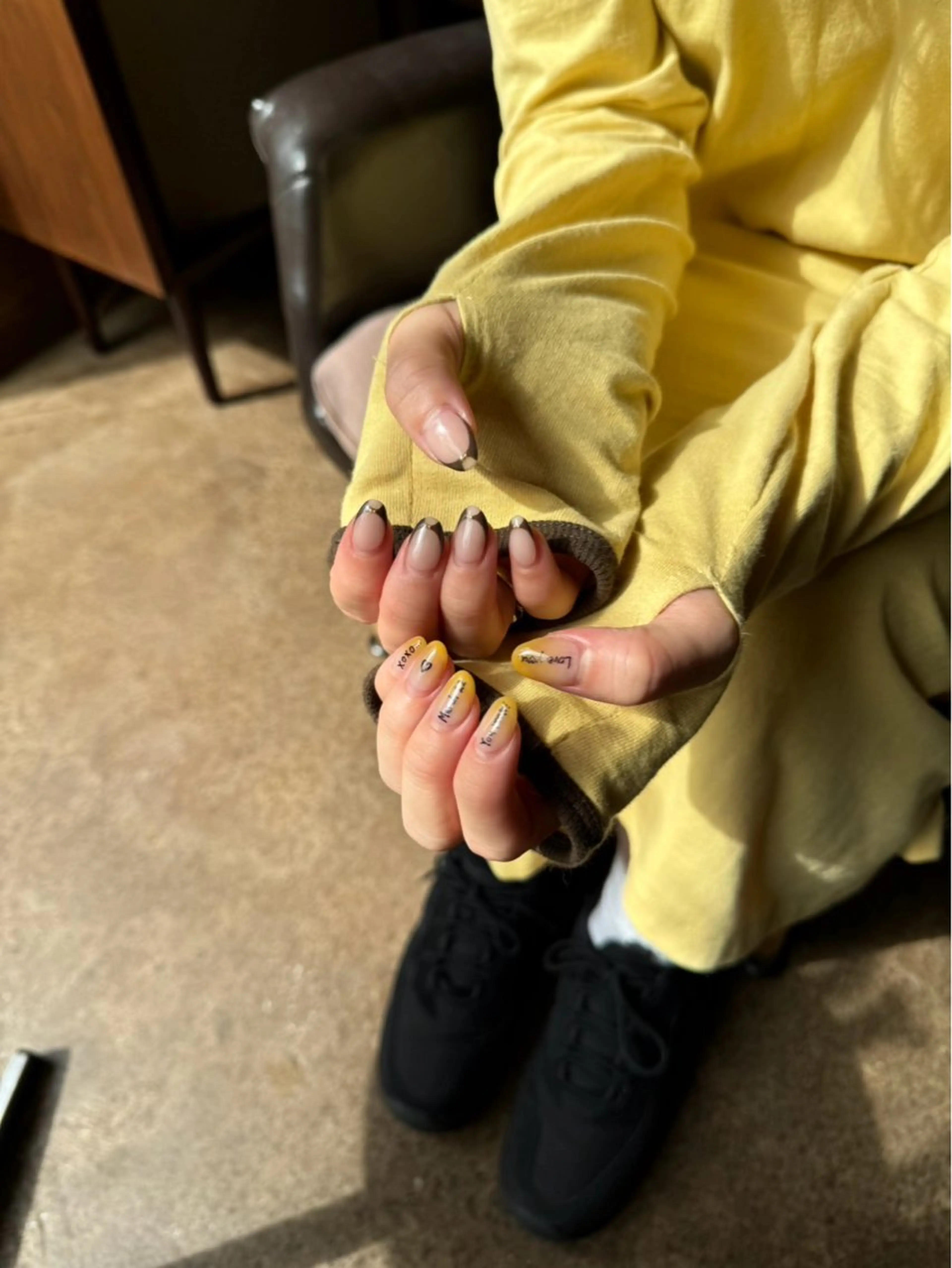 ネイル 持ち込み ニュアンスネイル Charme. NOBUKOのネイルデザイン