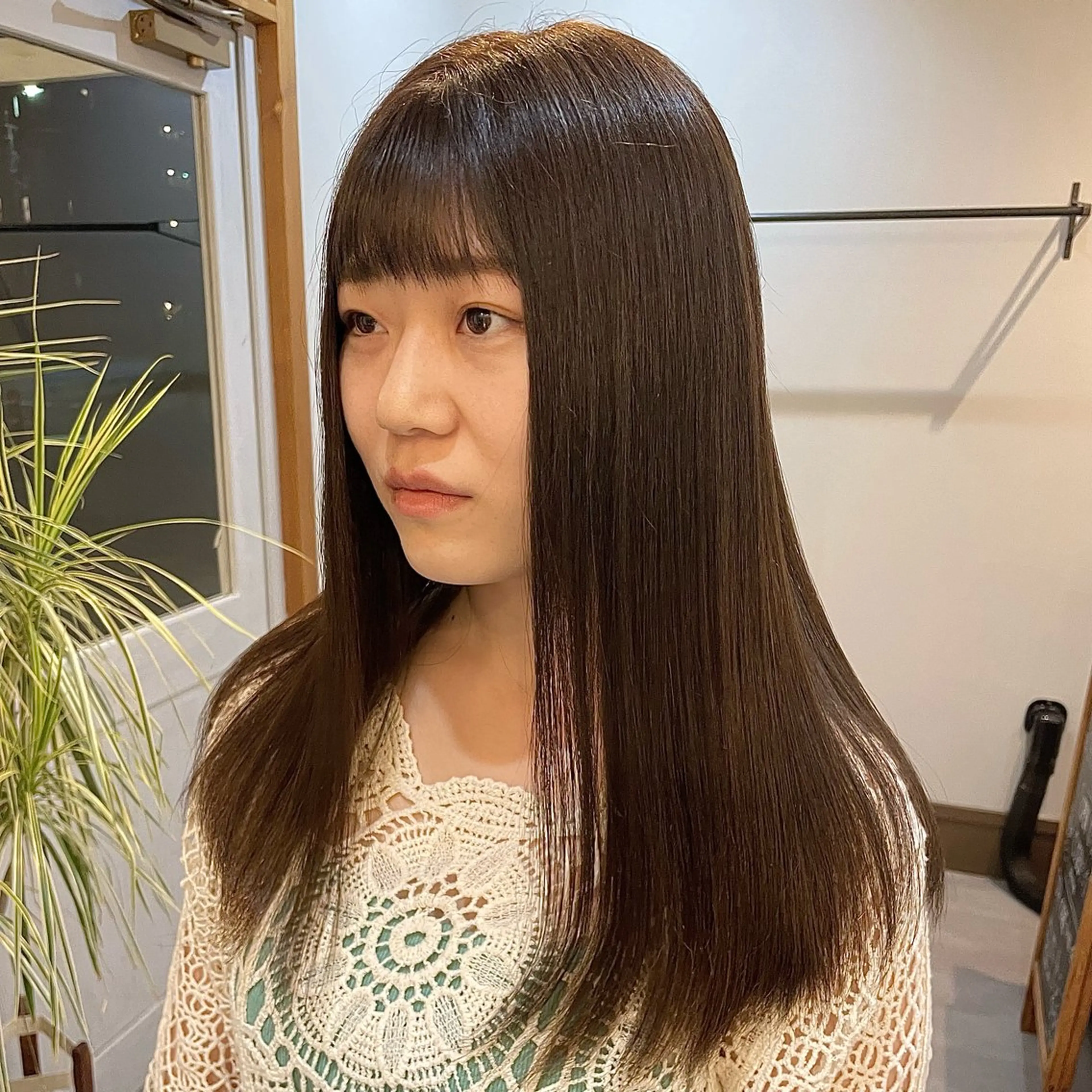 セミロング こいけ みきののヘアスタイル