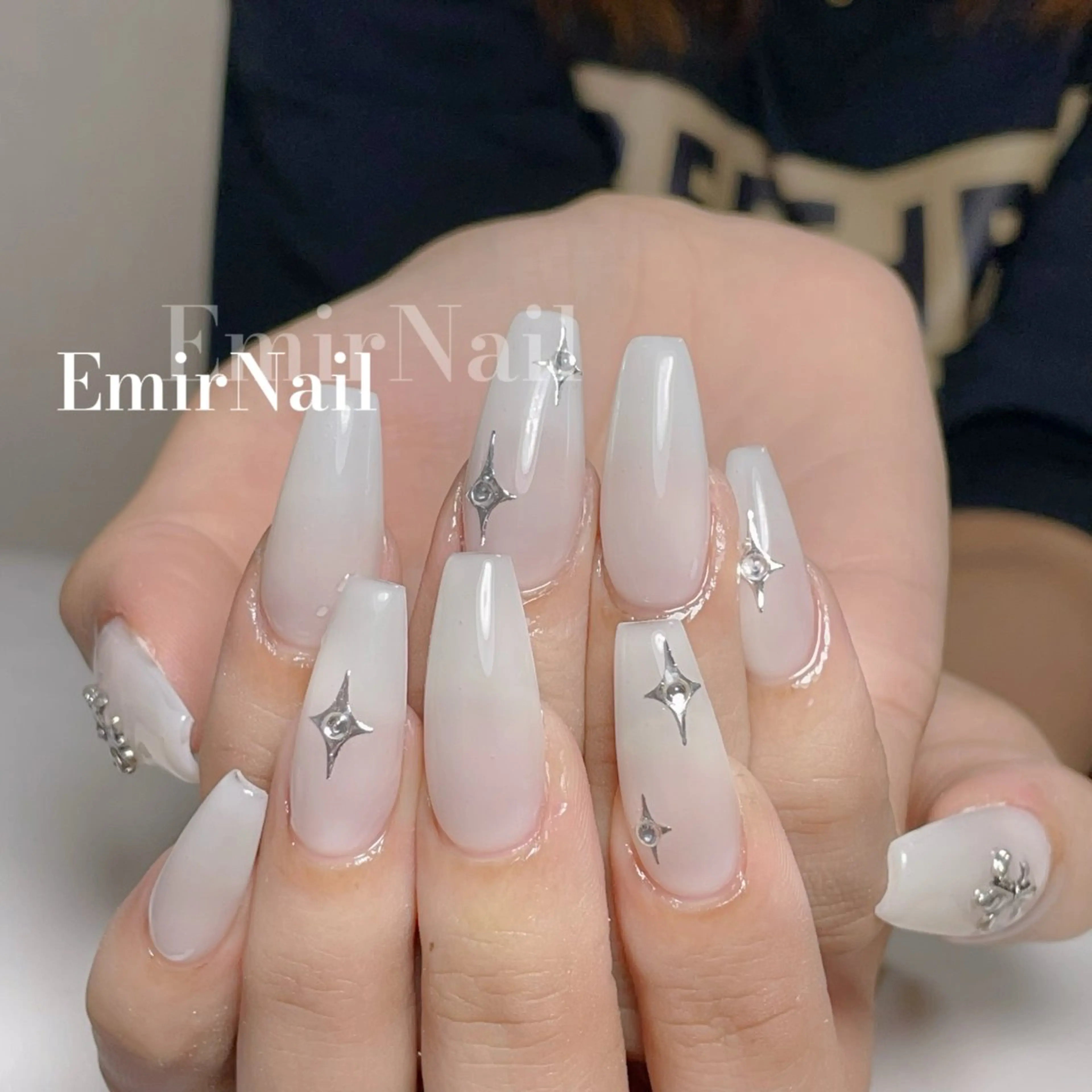ネイル Emir Nailのネイルデザイン