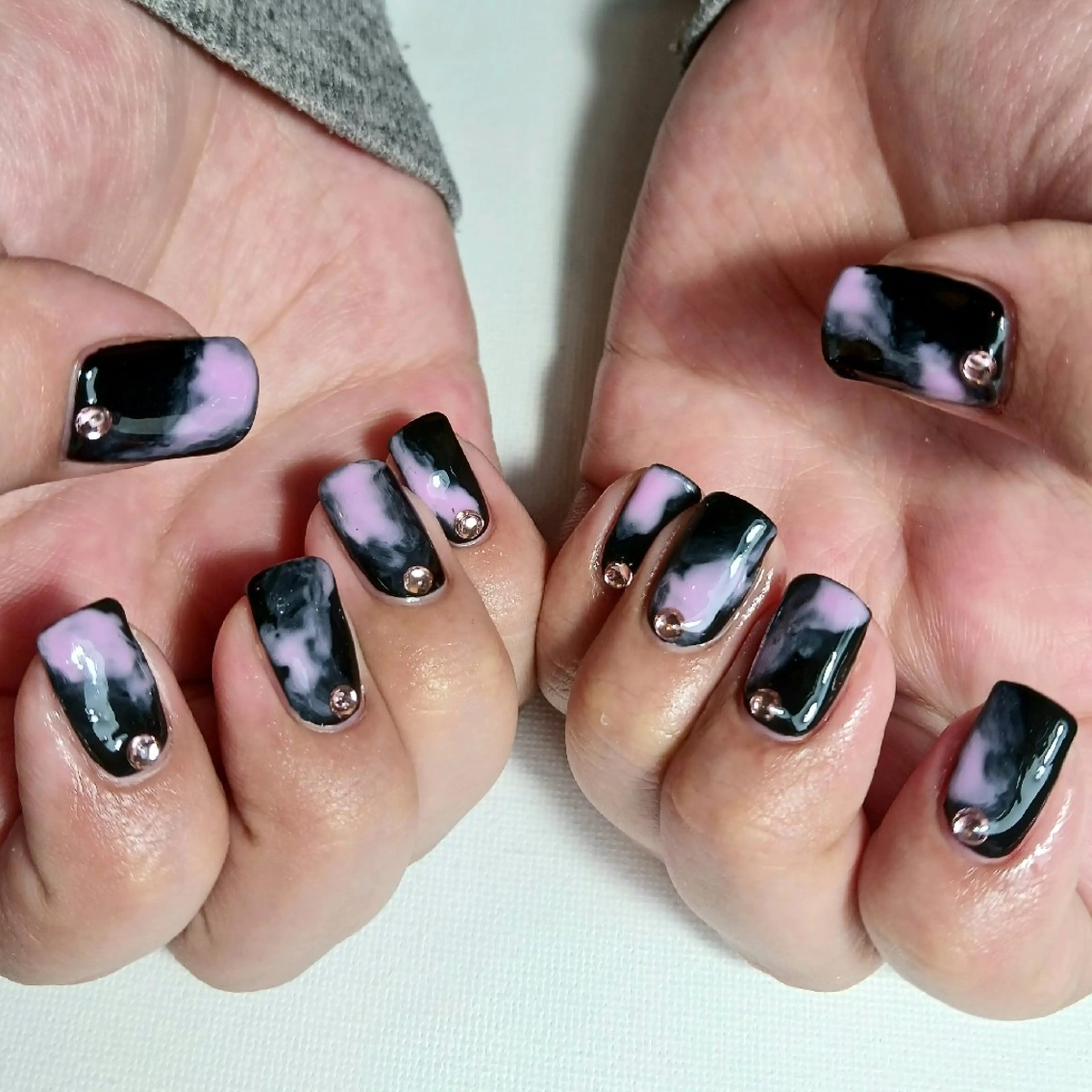 ネイル ジェルネイル 大理石ネイル(マーブル) 持ち込み ピンク バレンタイン ハンドネイル owlnail /持込みデザイン専門のネイルデザイン