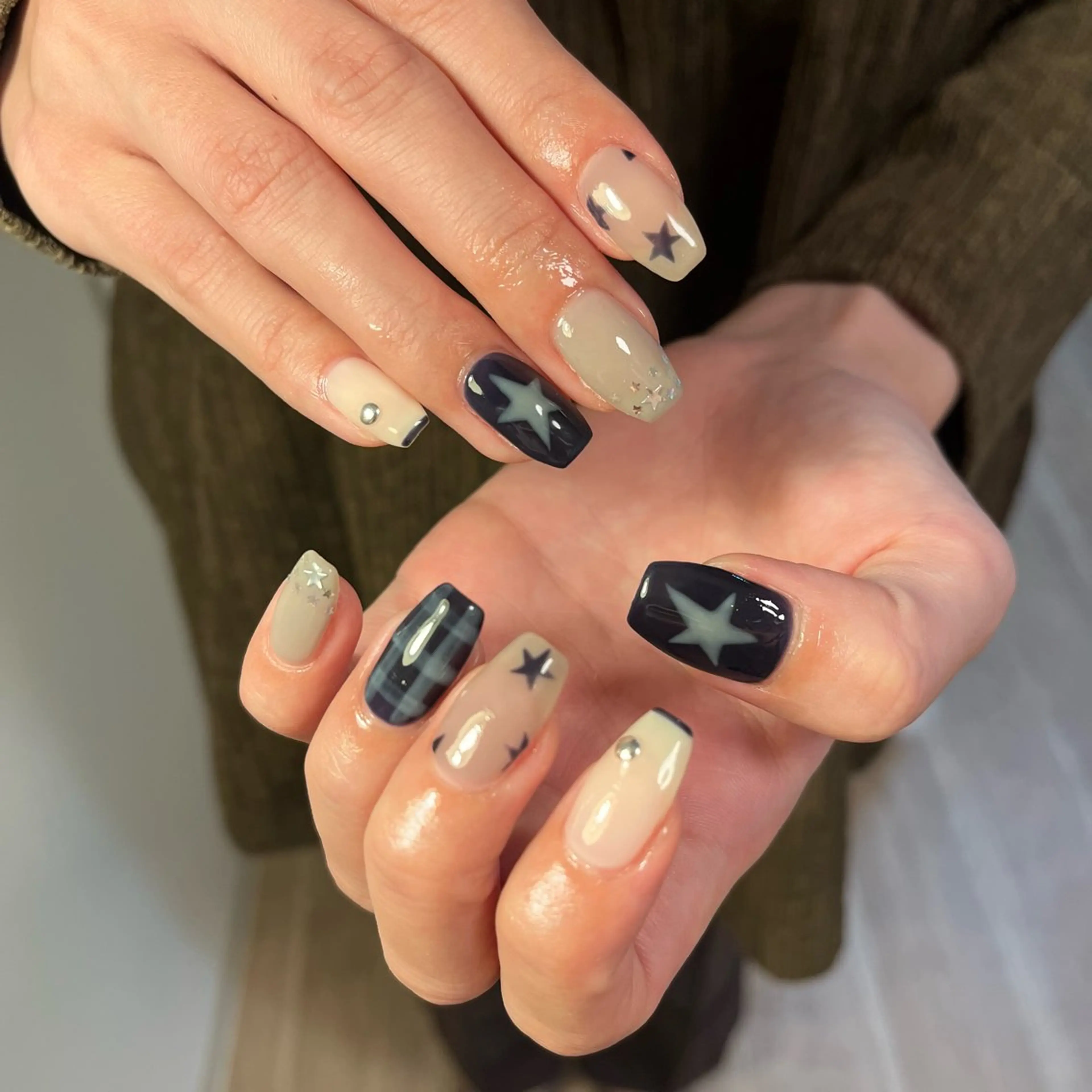 ネイル ハンドネイル フットネイル neroria nail所属・neroria nailのネイルデザイン