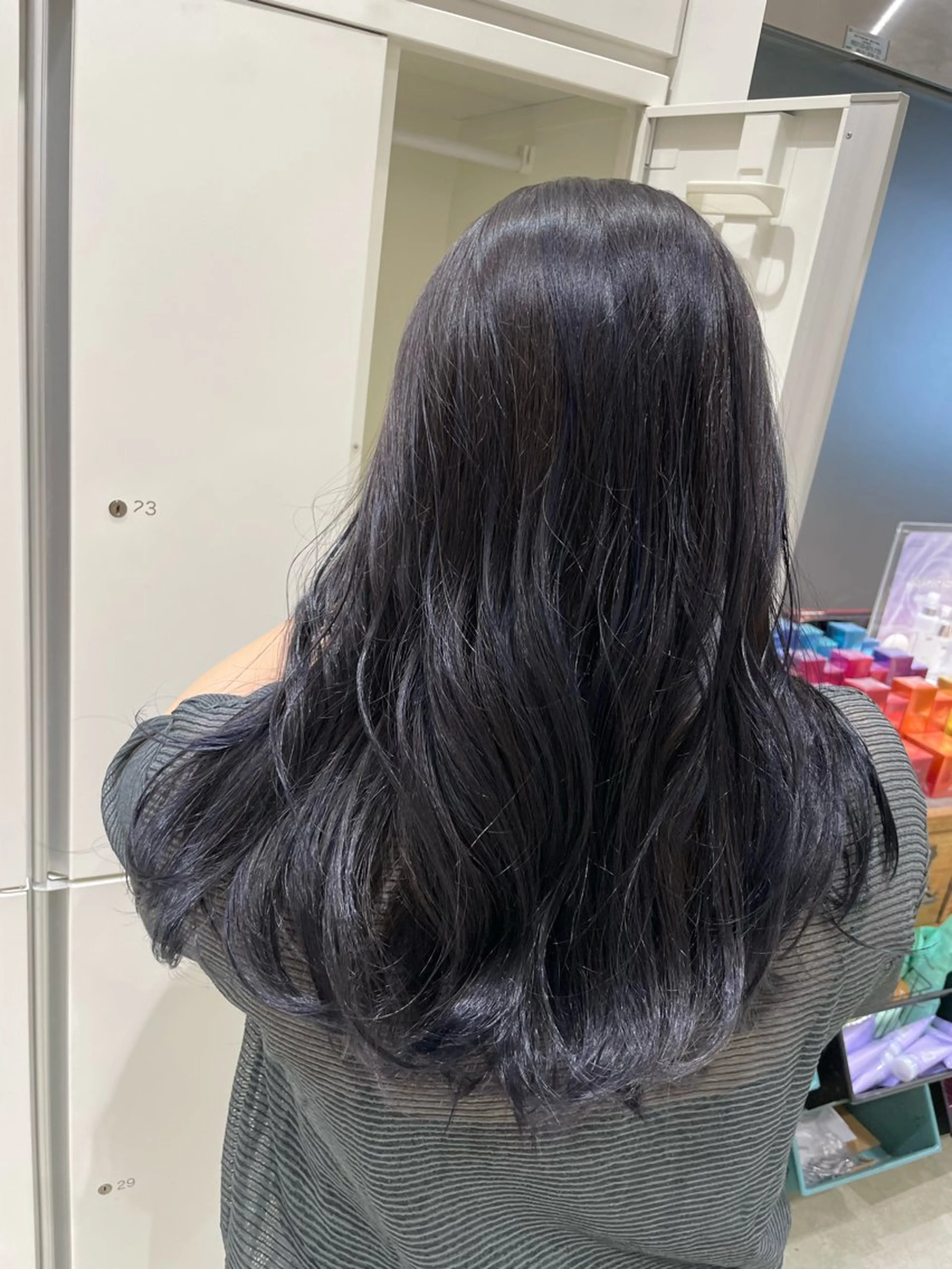 カラー 内田 涼風のヘアスタイル