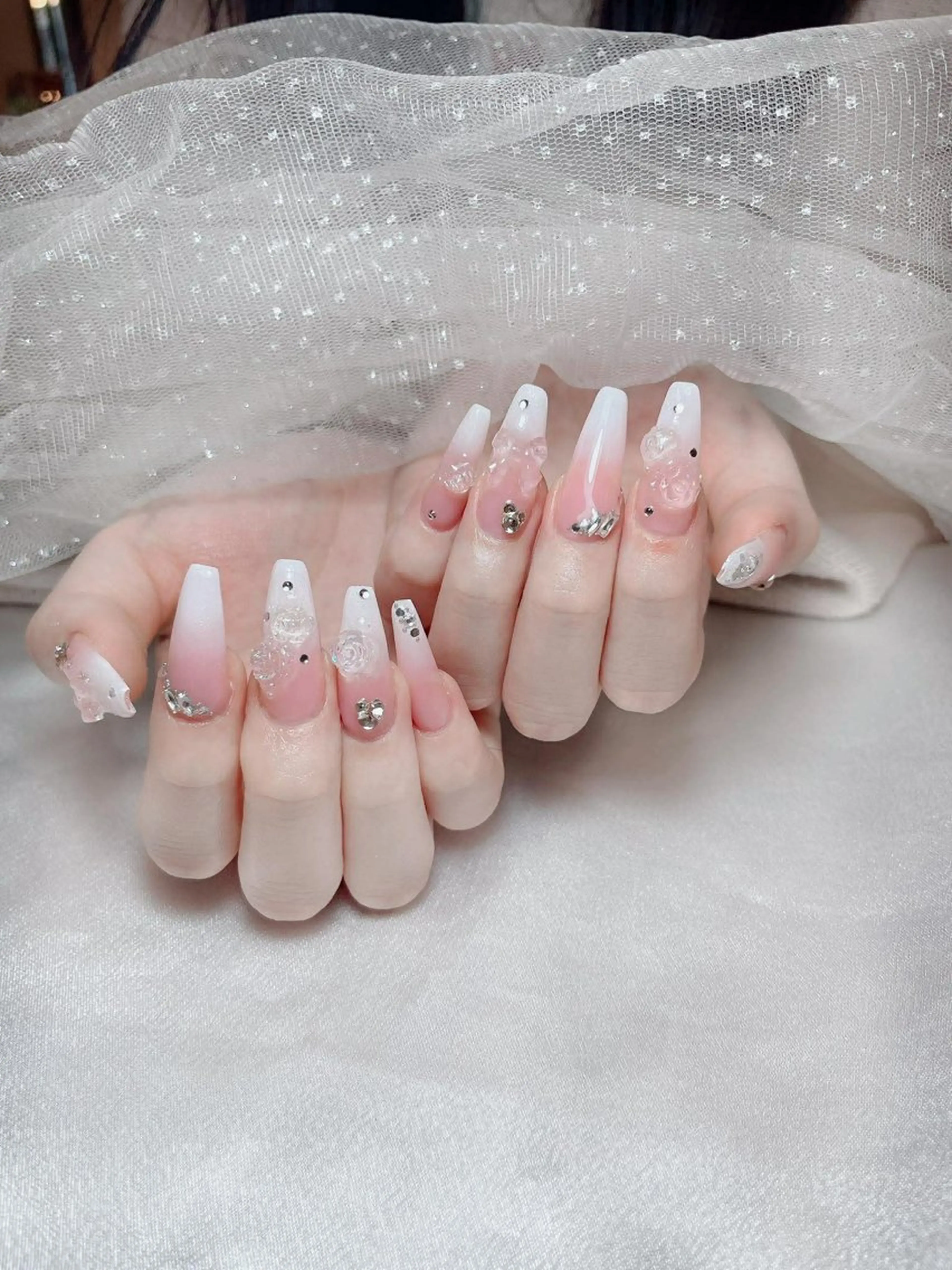 ネイル ハンドネイル Queen Nail Salonのネイルデザイン