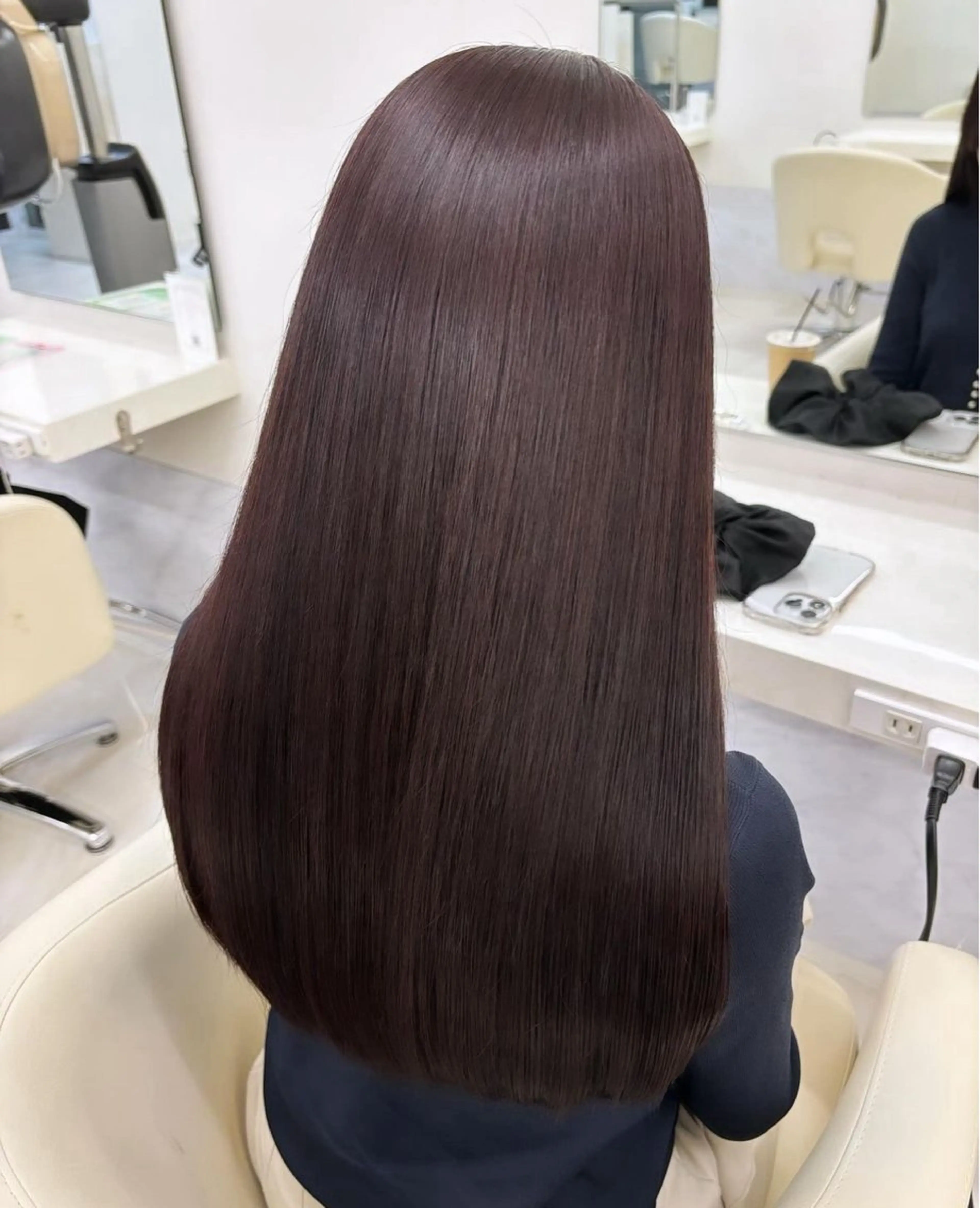 ロング カラー momo /レイヤー/暖色のヘアスタイル