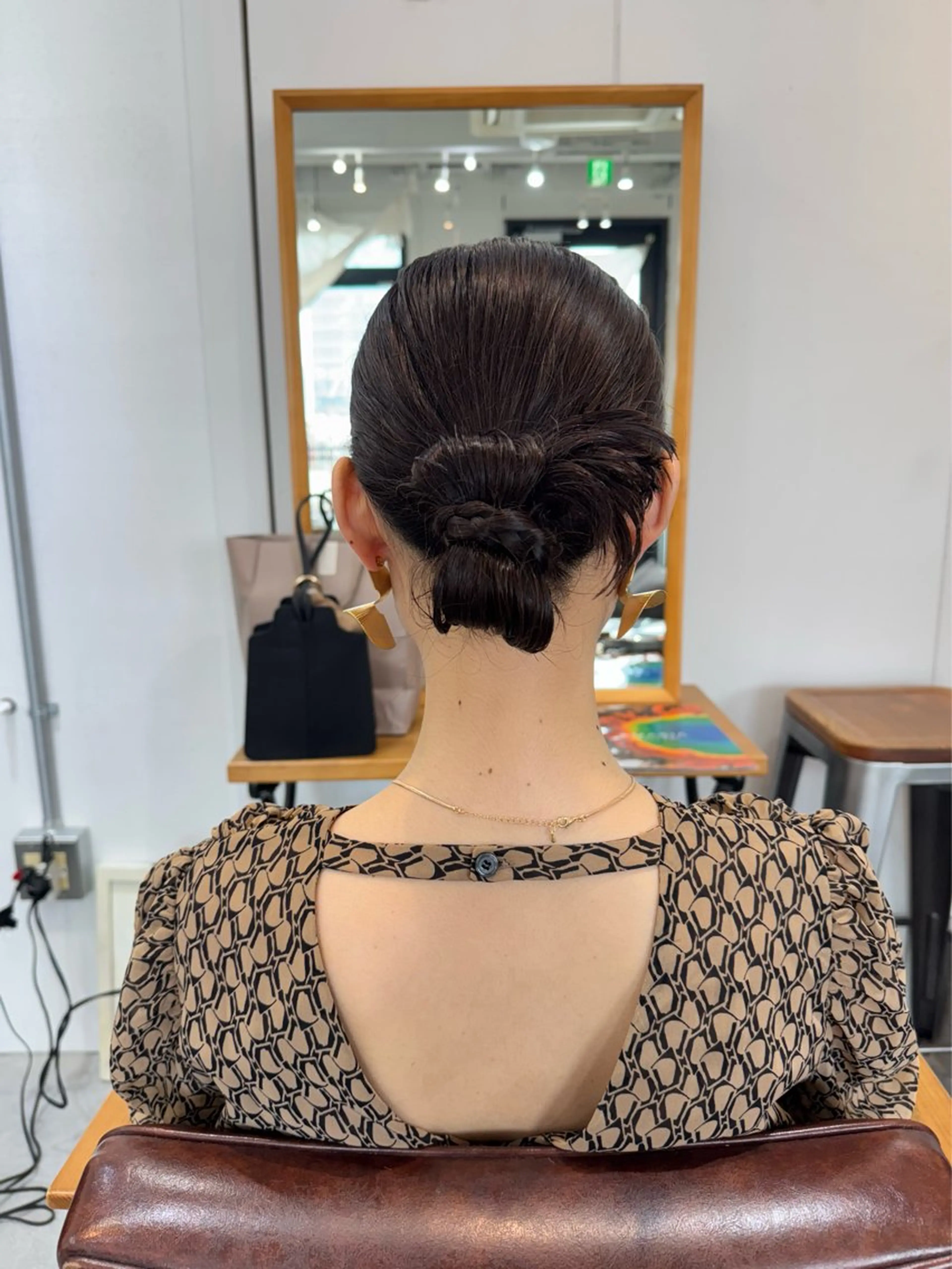 セミロング ヘアアレンジ ヘアセット 松坂 真衣のヘアスタイル