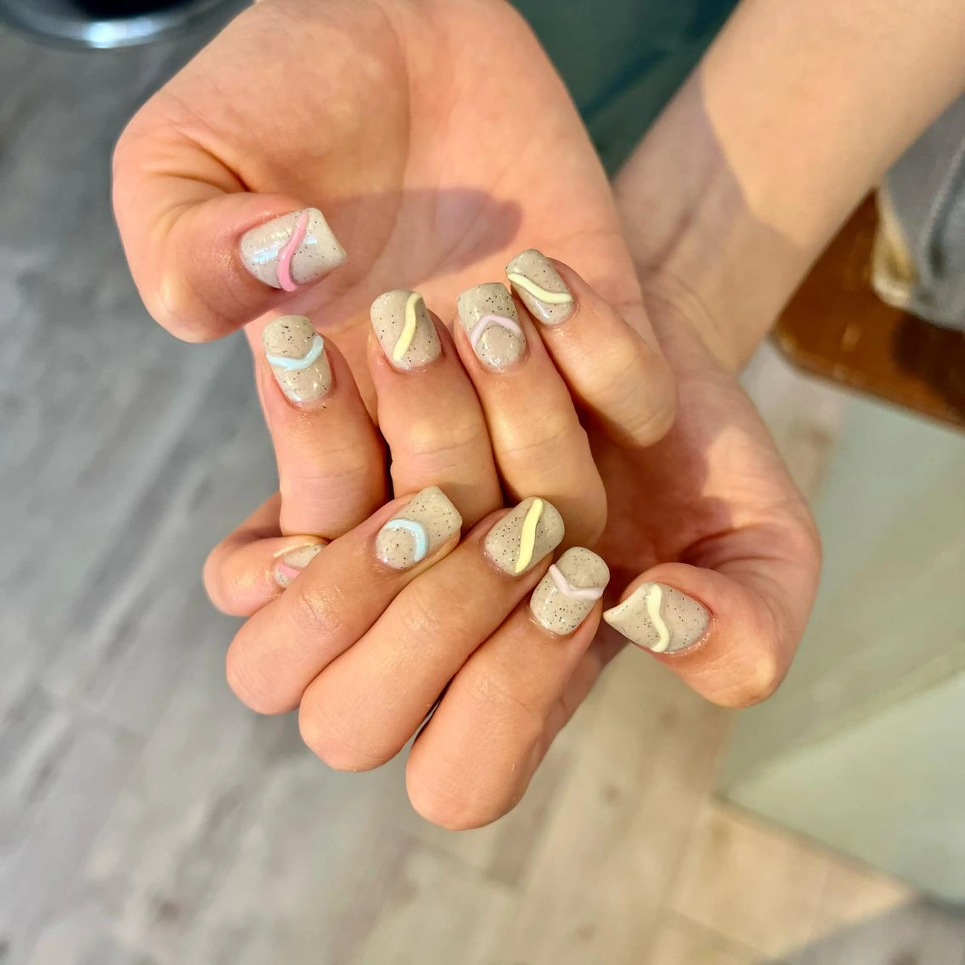 ネイル ハンドネイル 新井 風花のネイルデザイン