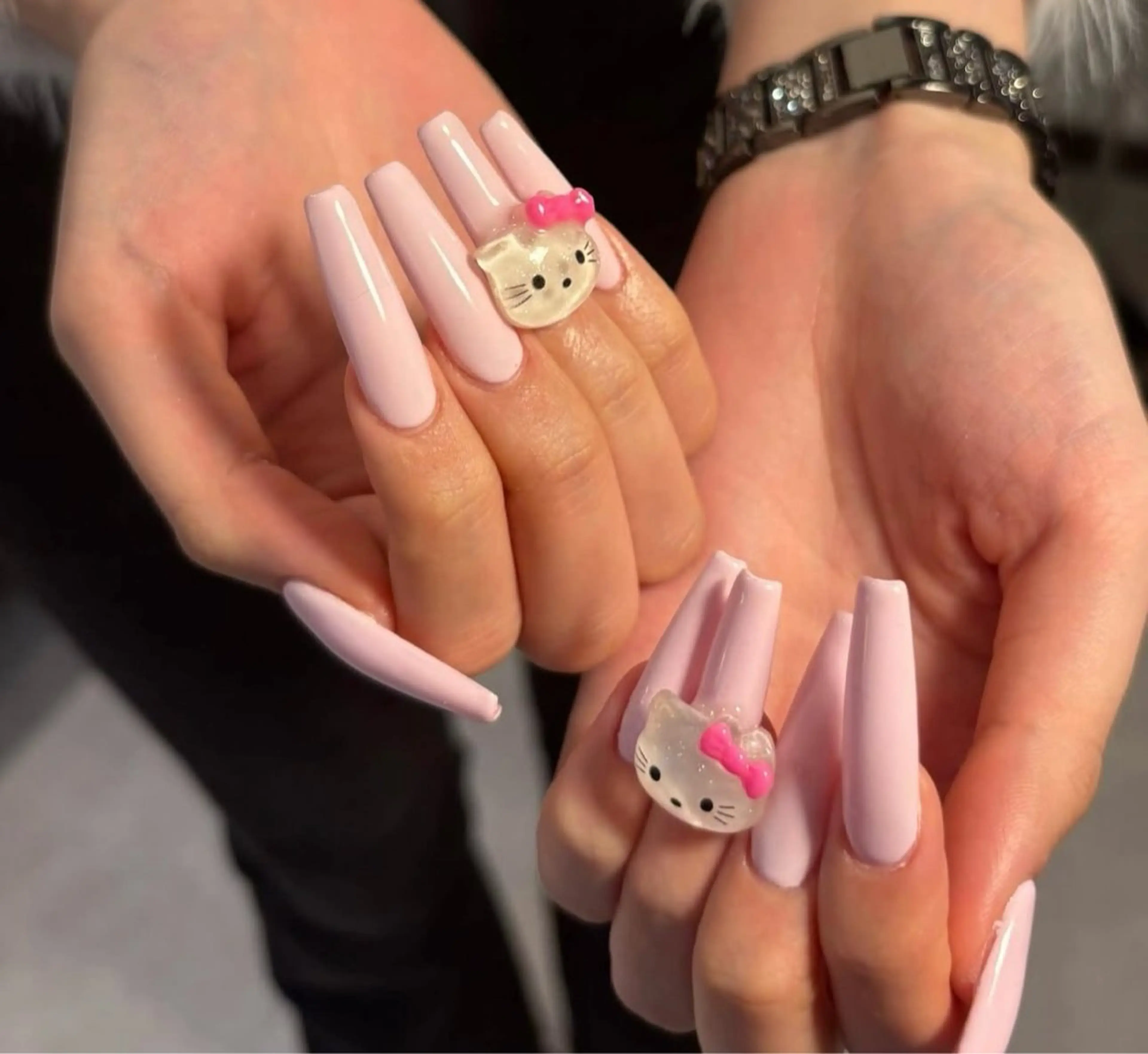 ネイル グラデーション キラキラネイル ワンカラーネイル 冬ネイル Jenn Nail Salonのネイルデザイン