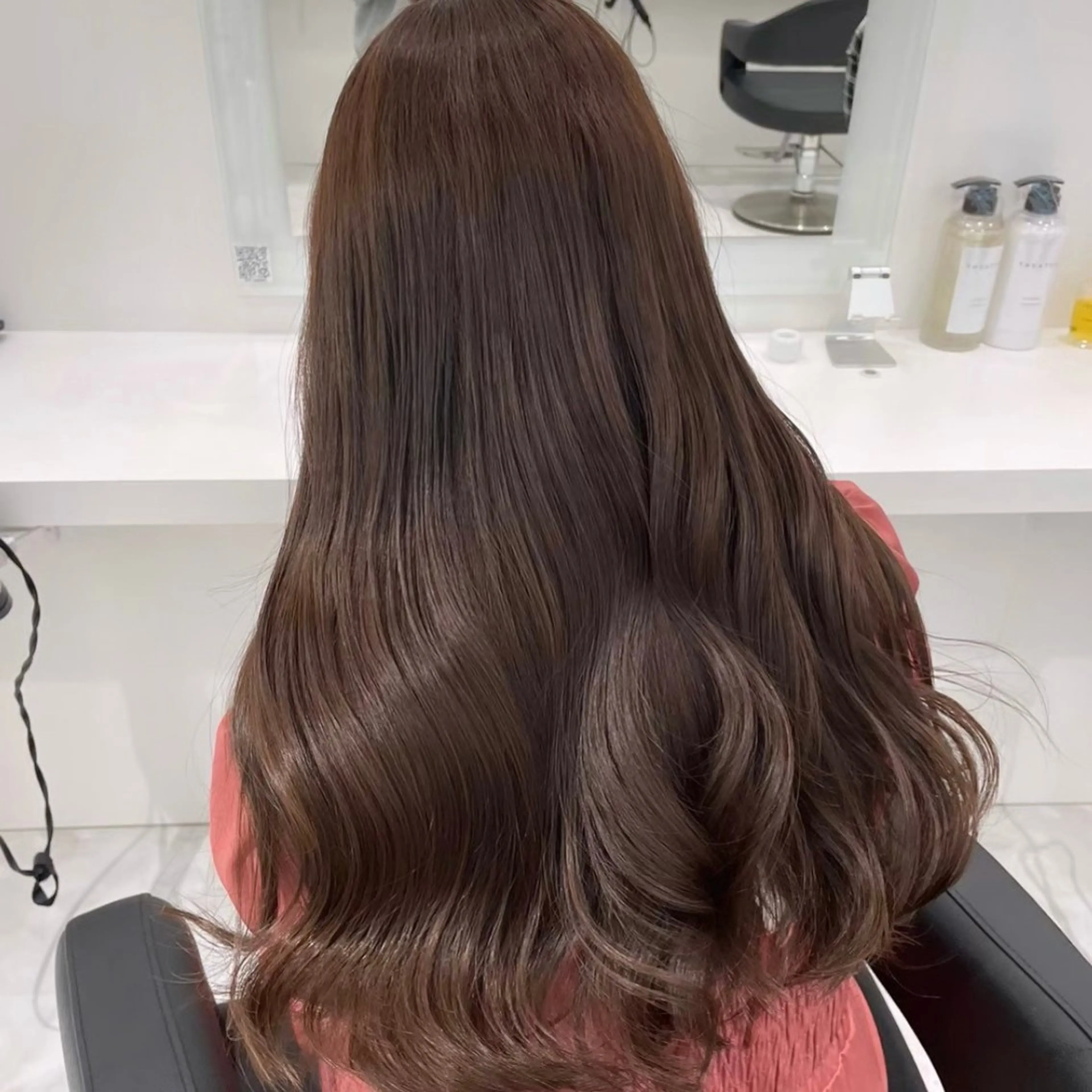 カラー 🤍ブリーチなし ブラウンhimi🤍のヘアスタイル