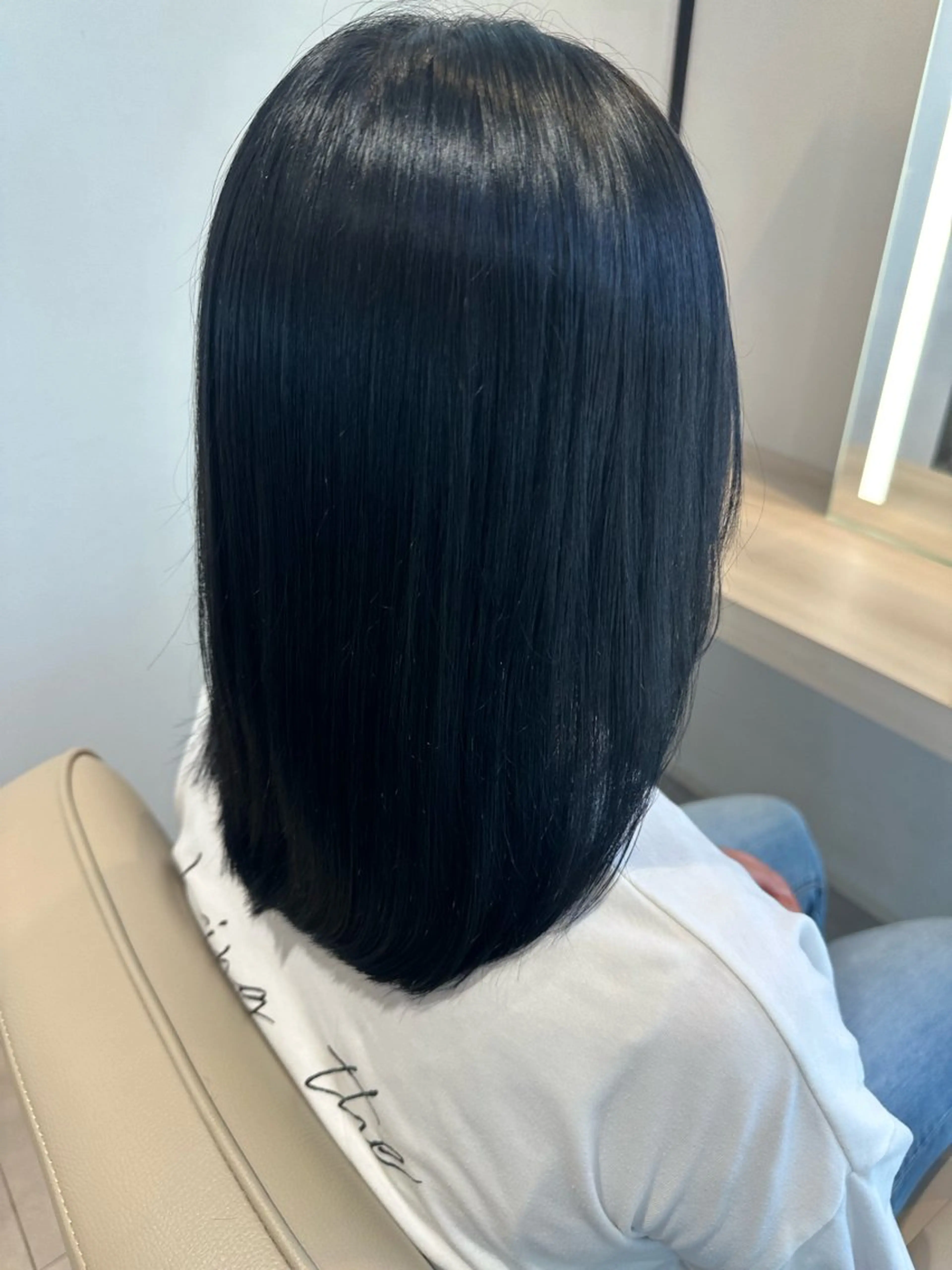 カラー 渡辺 麻衣のヘアスタイル