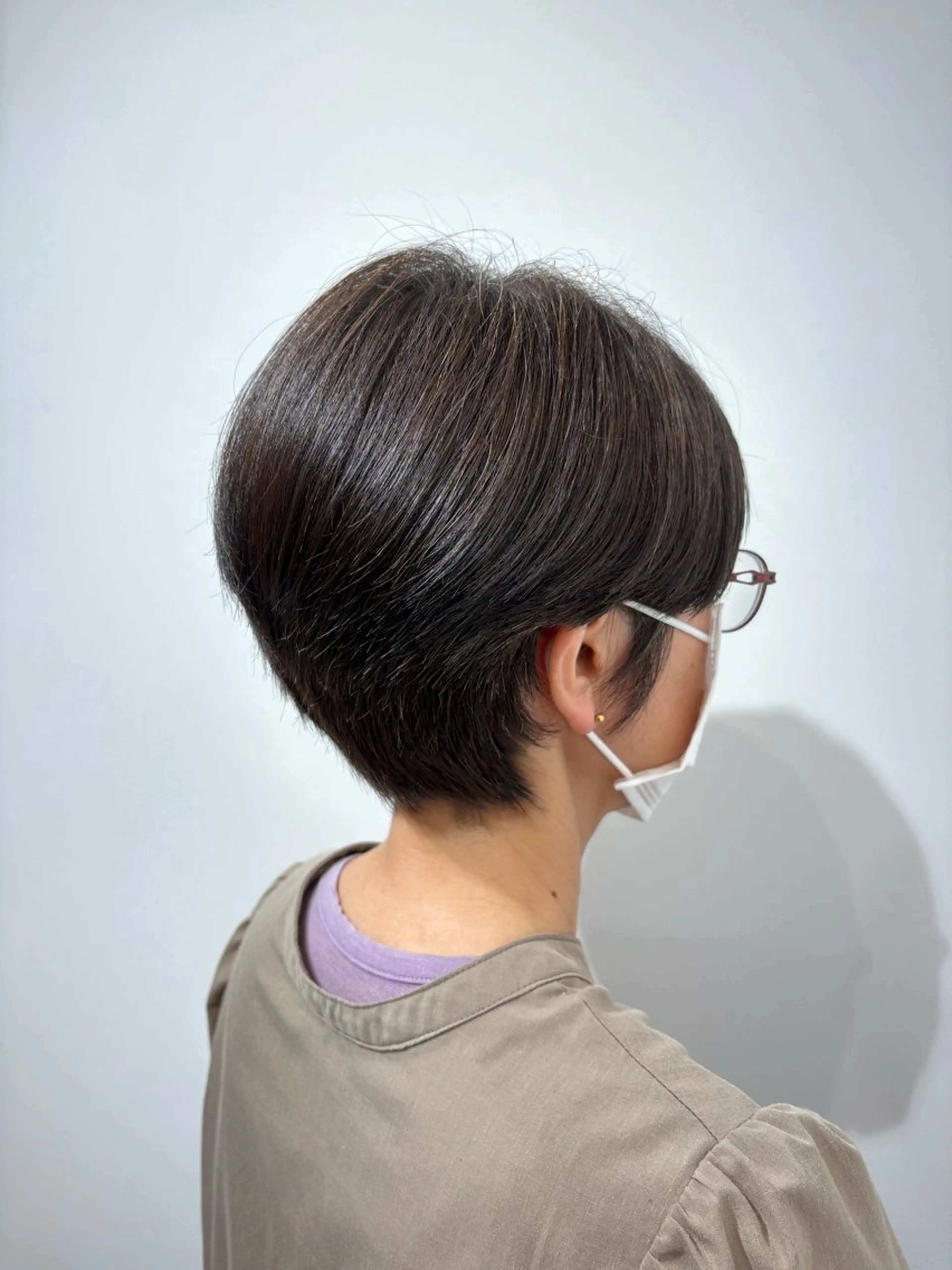 ショート u nagomiのヘアスタイル