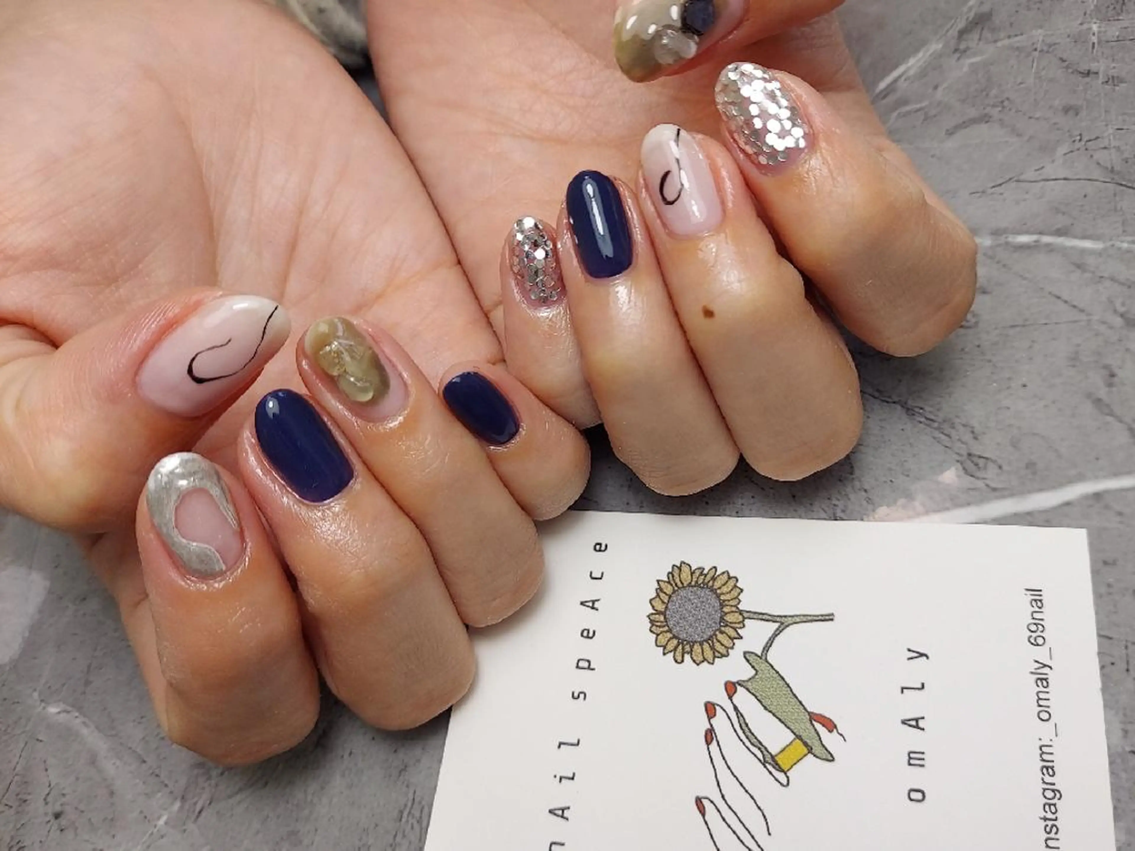 ショート Nailspeace Omalyのネイルデザイン