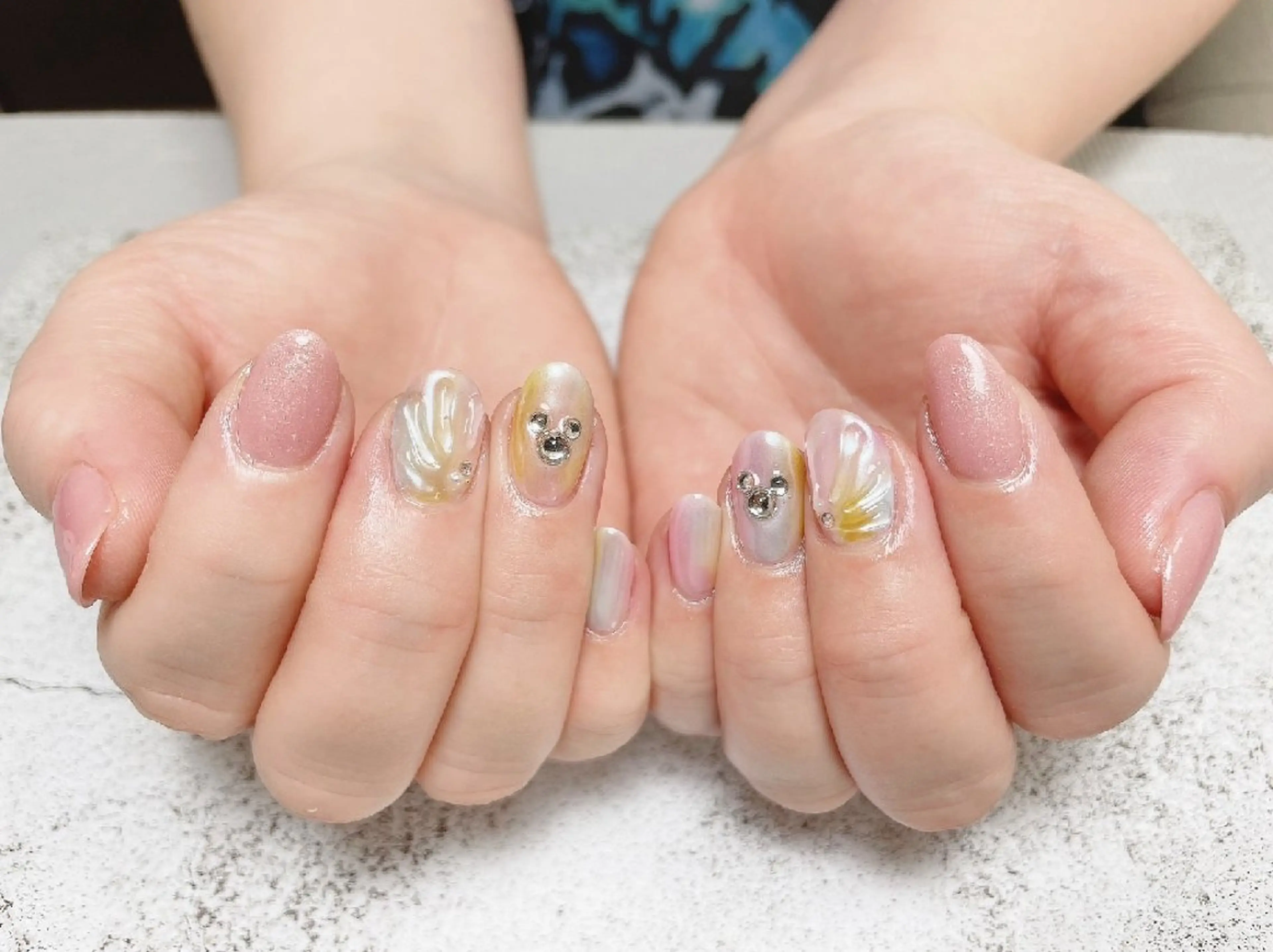 ネイル Nailsalon Blueのネイルデザイン