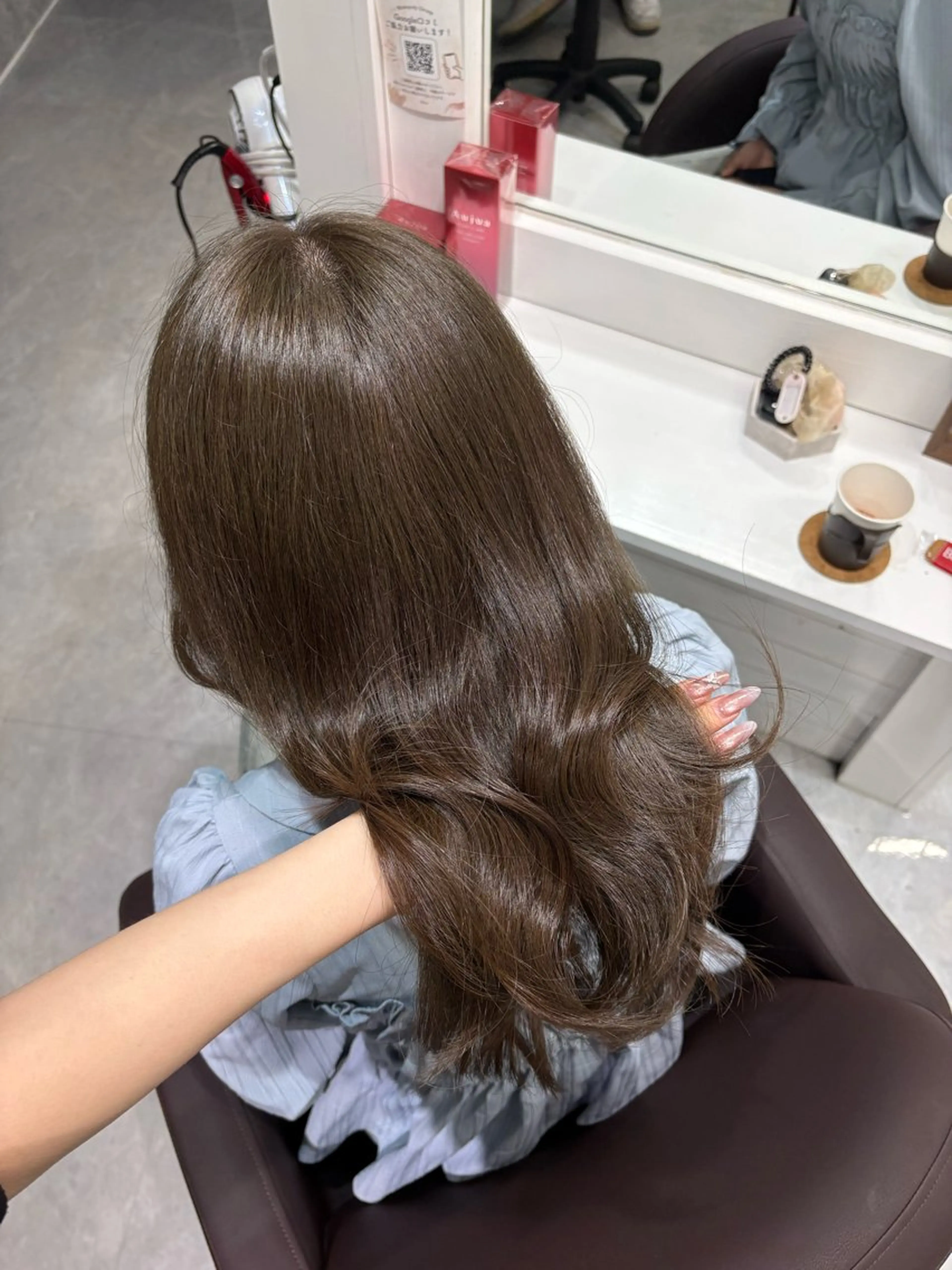 セミロング あい❤︎ /髪質改善/韓国巻きのヘアスタイル