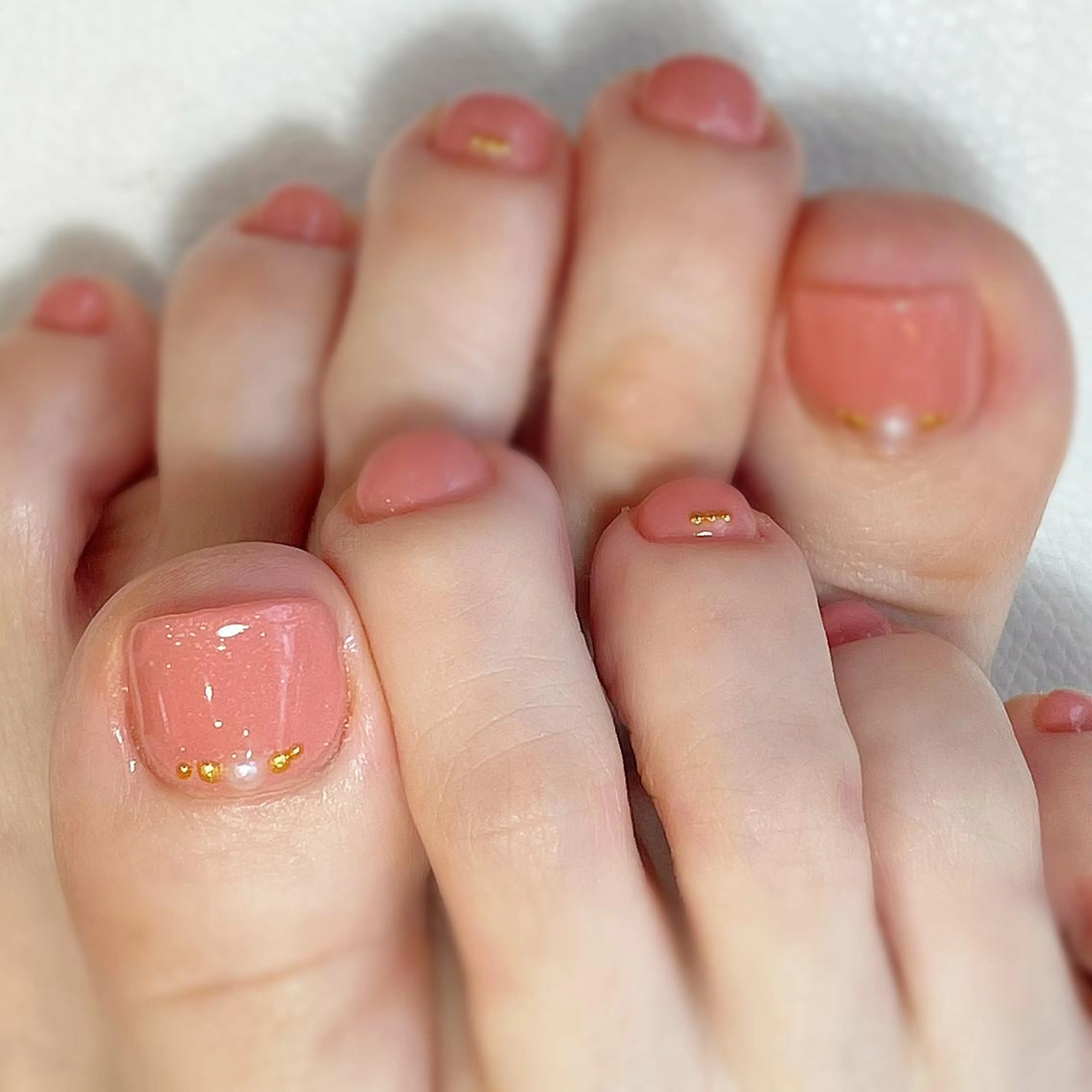 ネイル アートネイル フットネイル ワンカラーネイル フットネイル 越谷市ネイルサロン INAILアイネイルのネイルデザイン