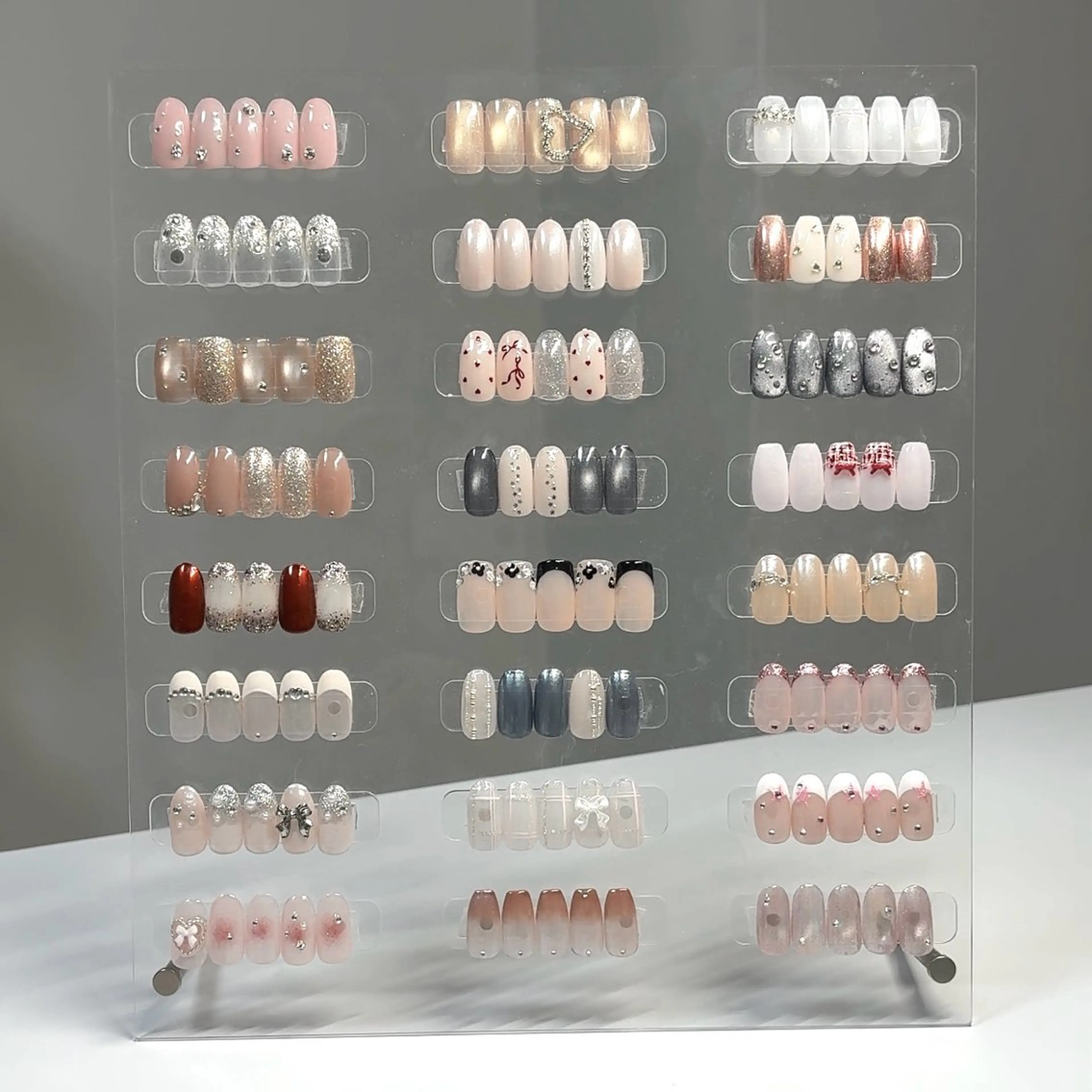 ネイル ハンドネイル Gemini Misakoのネイルデザイン