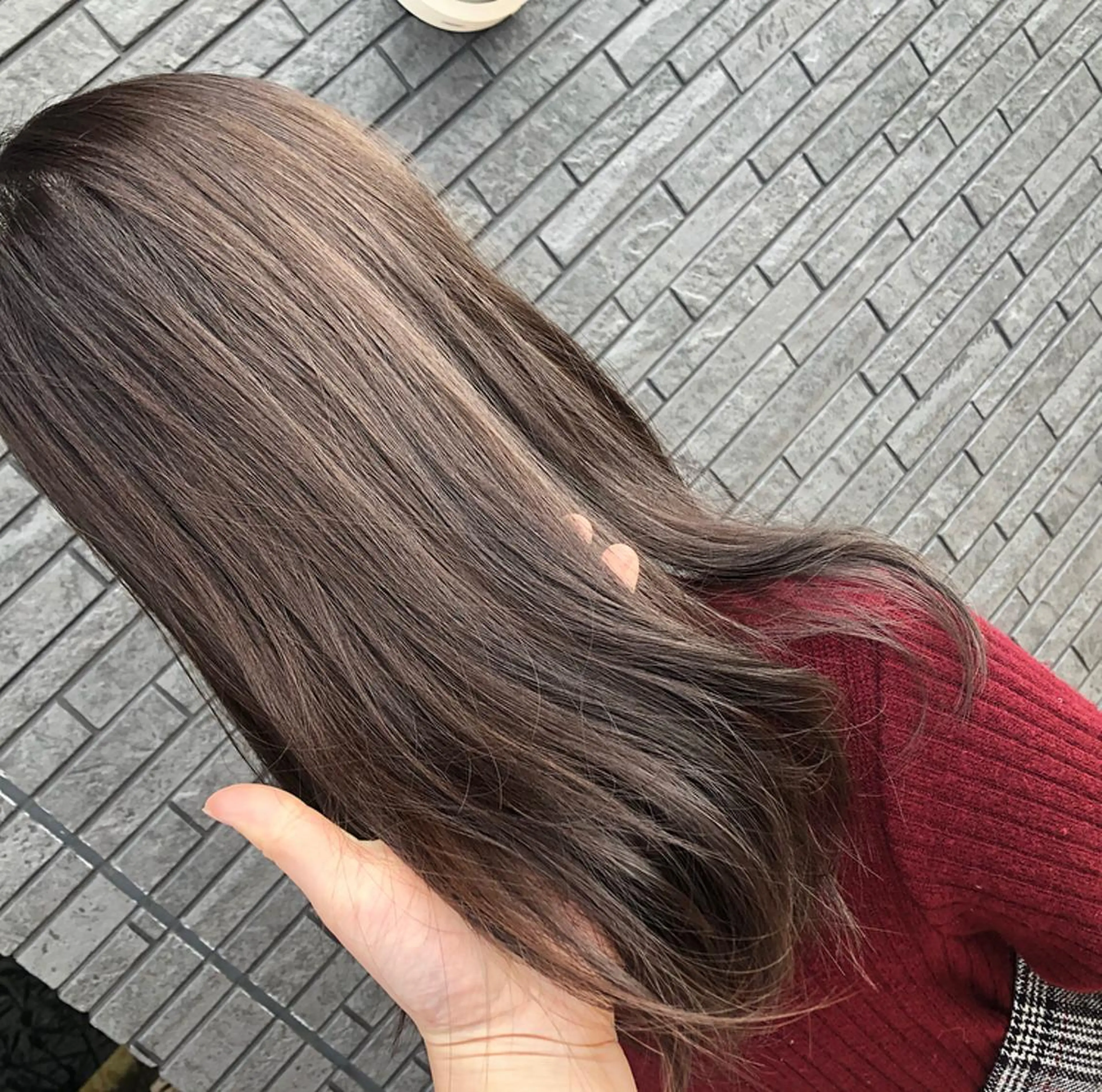 セミロング カラー ベージュカラー たかはし まいのヘアスタイル