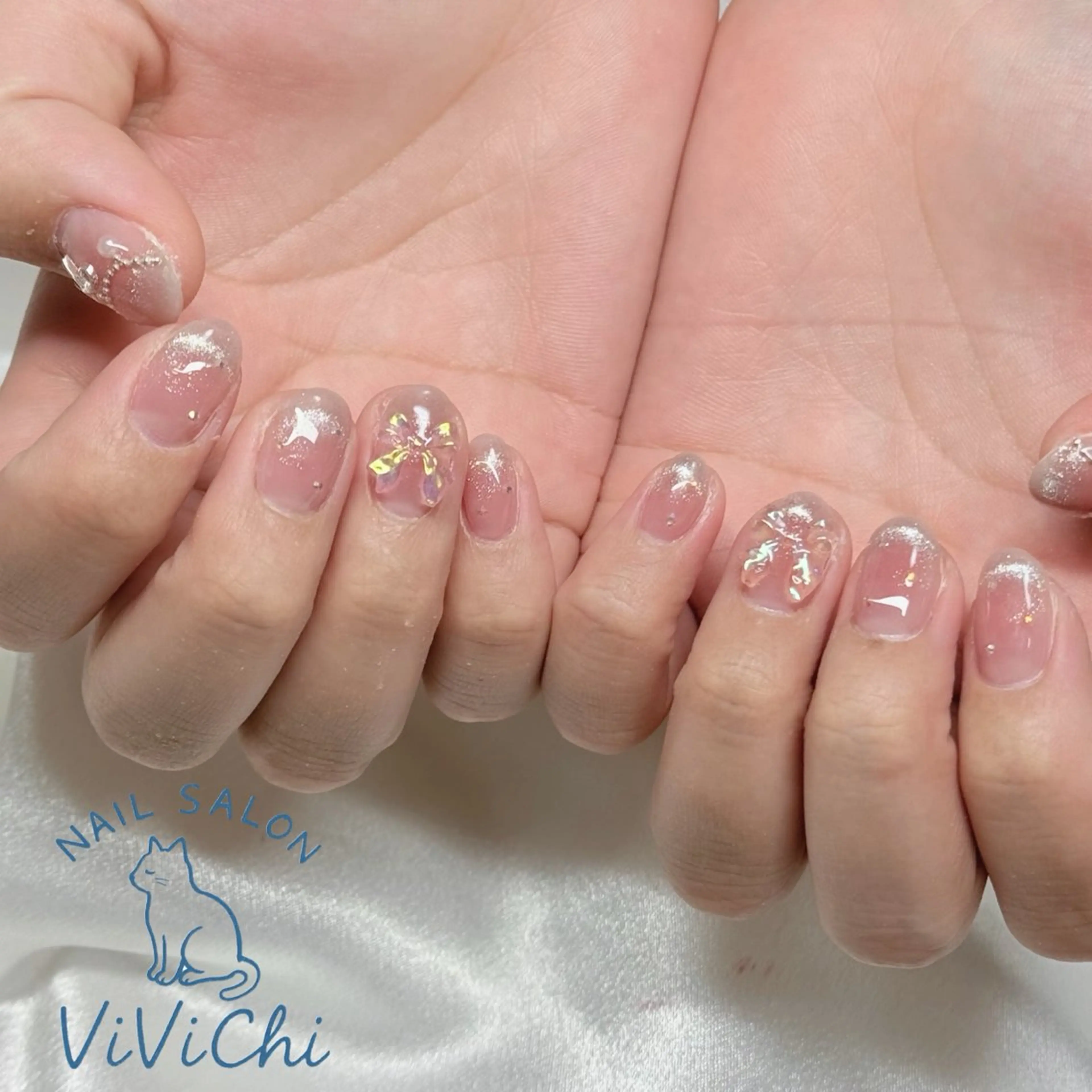 ネイル ハンドネイル ViViChi 梨帆のネイルデザイン