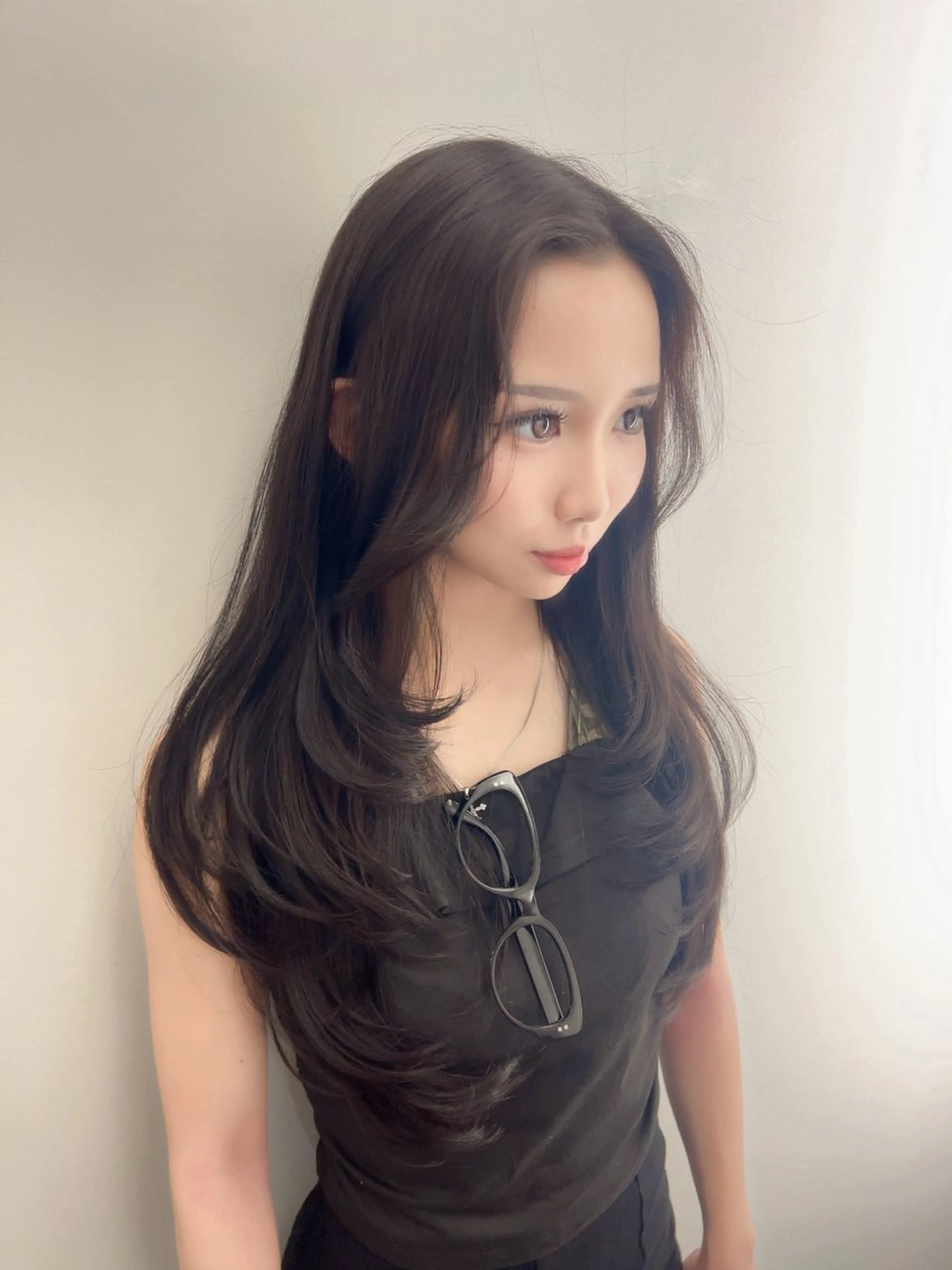 ロング カラー カット ヘアカラー トリートメント 髪質改善/レイヤー/ 透明感カラー/桃谷翼のヘアスタイル