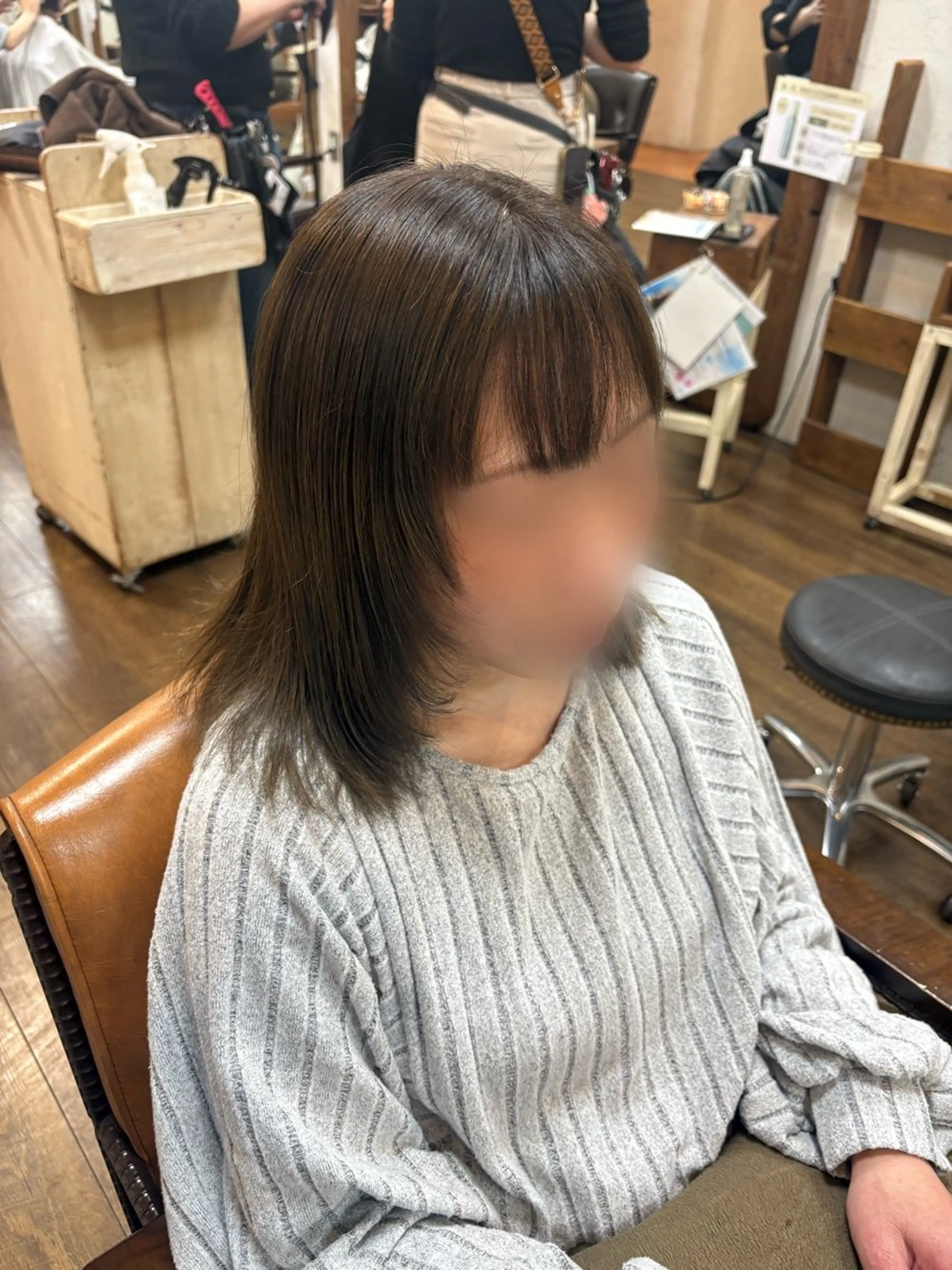 ミディアム カラー レイヤーカット 元山 透明感艶カラー 🌻レイヤーカットのヘアスタイル
