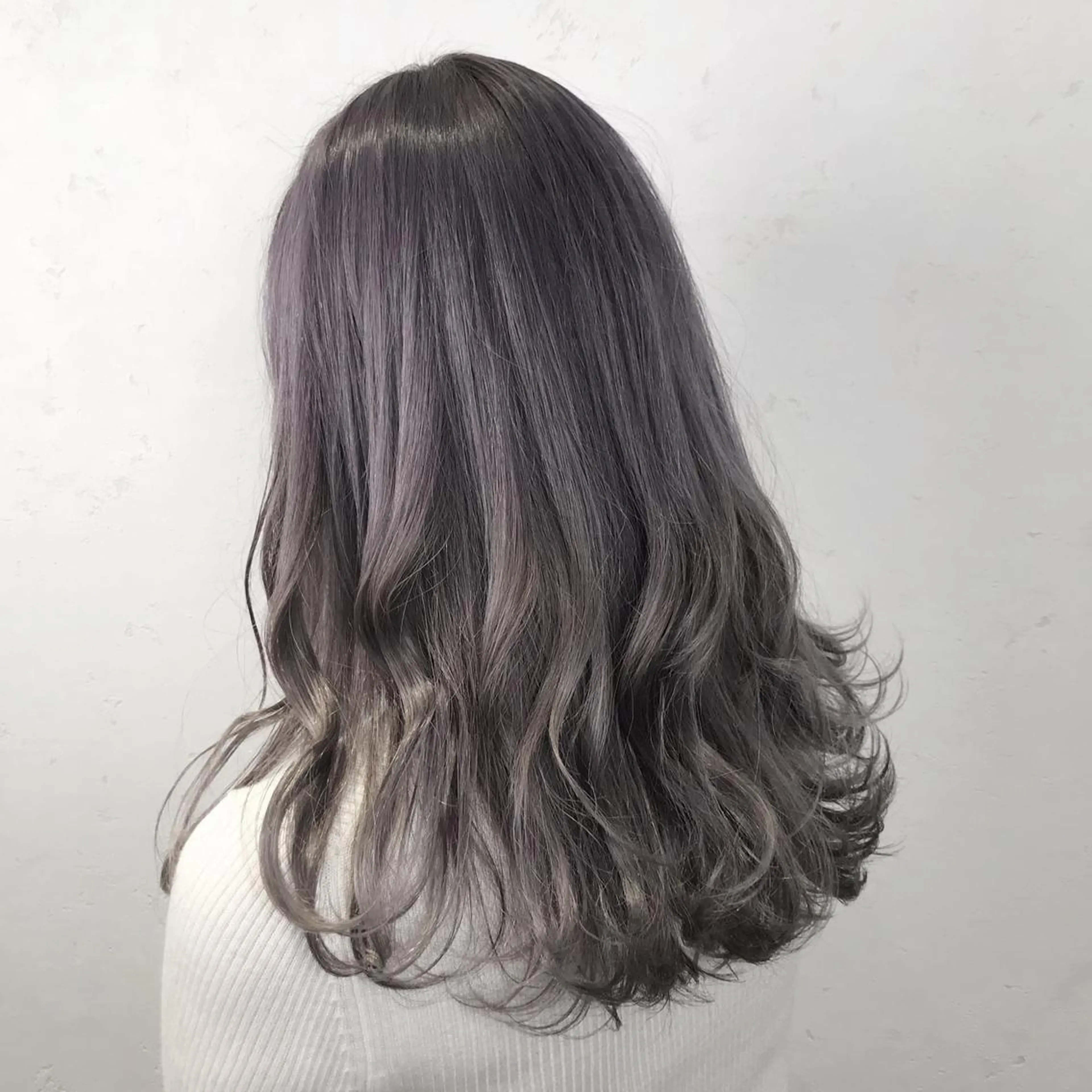 ミディアム カラー ノンダメージサロン/ 豊中/美容室のヘアスタイル