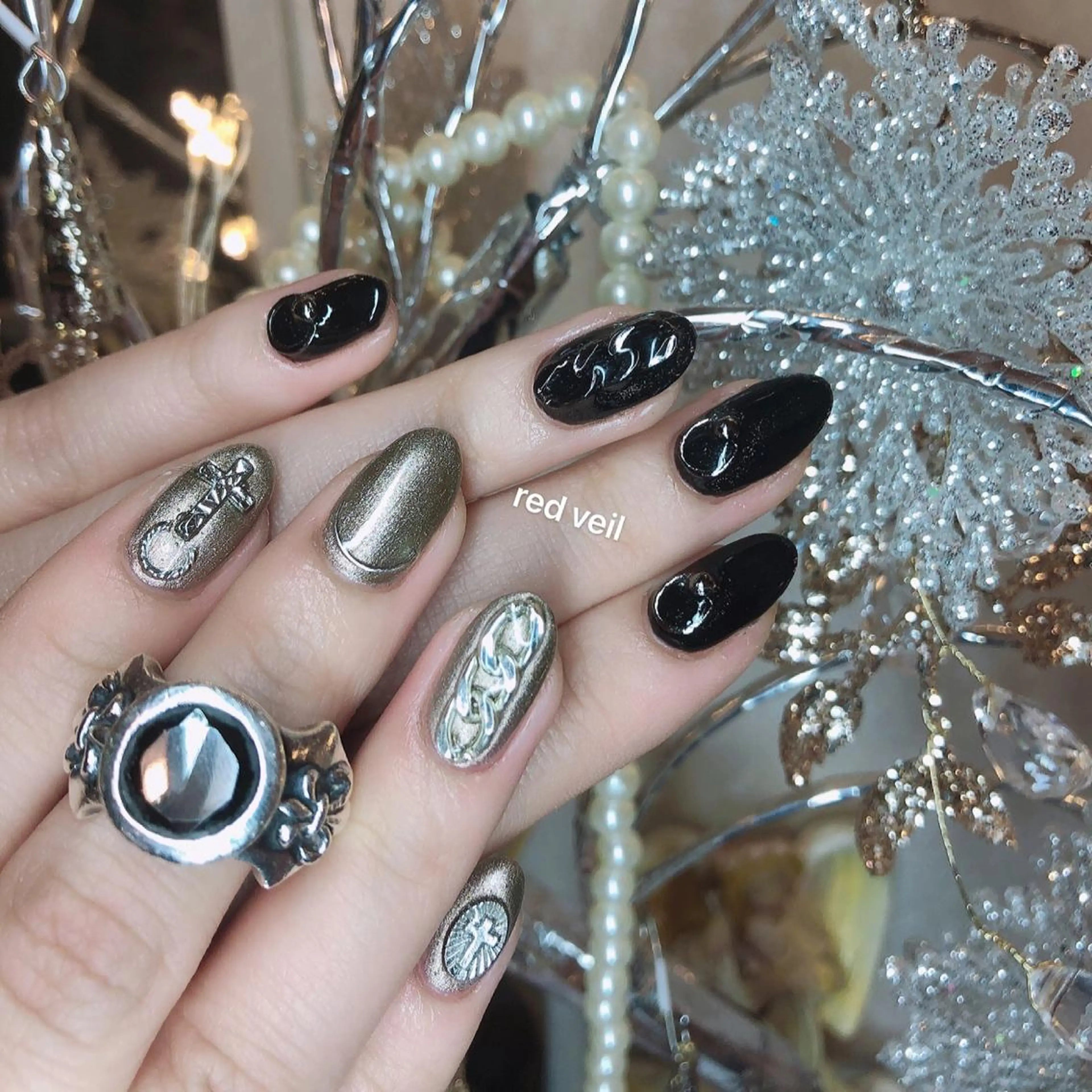 ミディアム ネイル 長さ出し専門 nynaのネイルデザイン