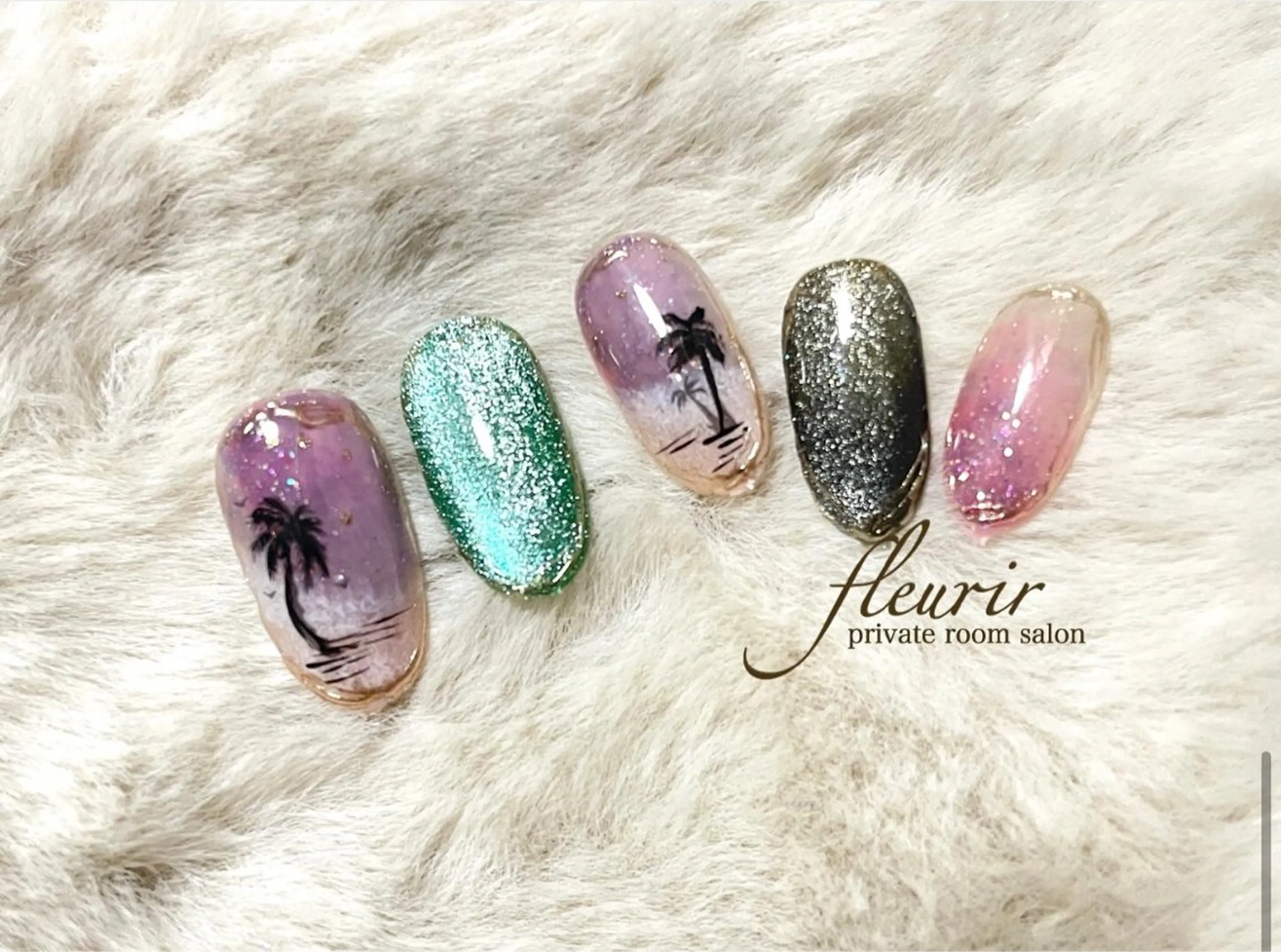 ネイル アートネイル ゴールド グリーン マグネットネイル ミラーネイル フルリール 【プライベートサロンのネイルデザイン